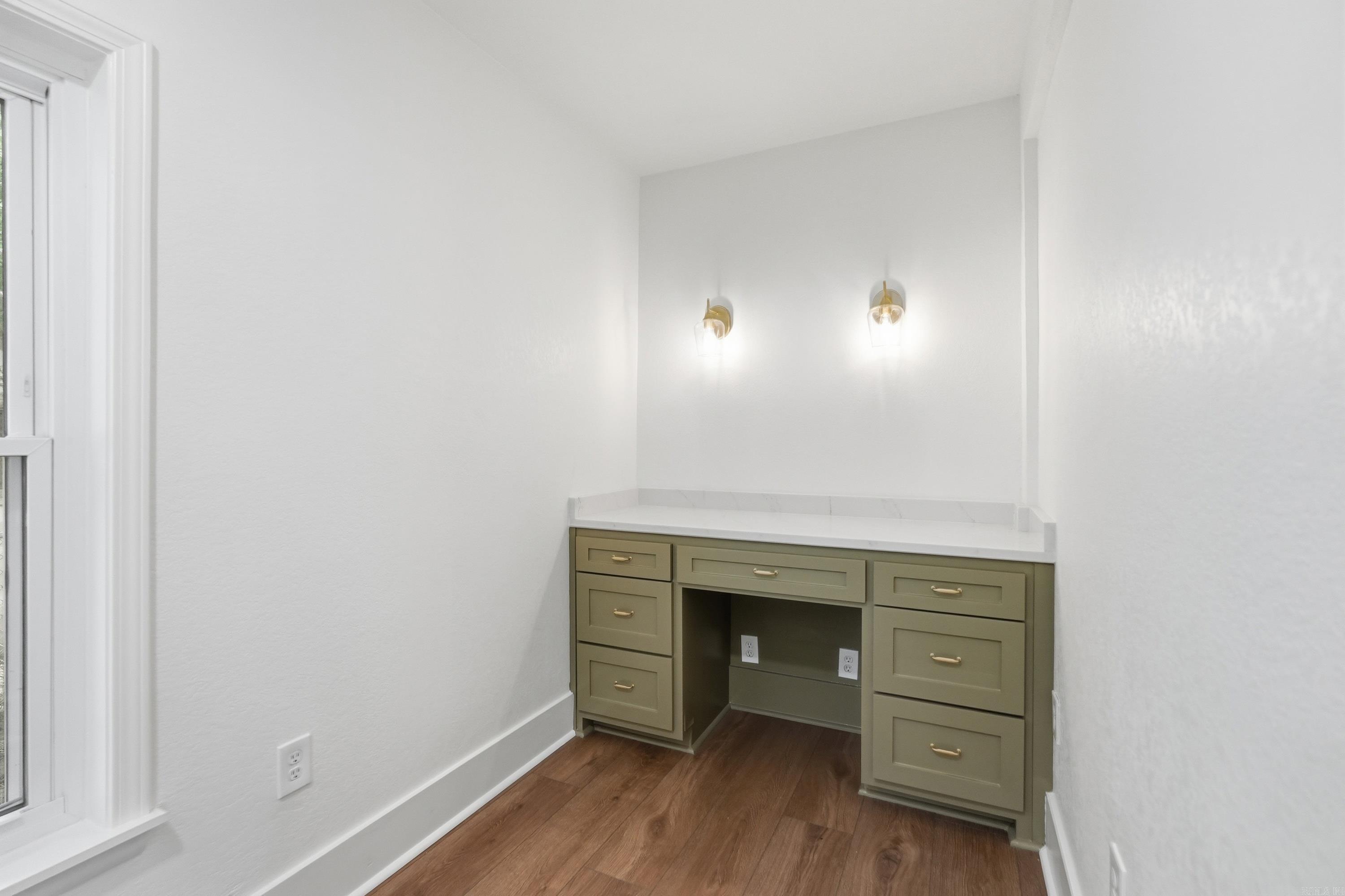 234 Conway Boulevard Property Photo 11