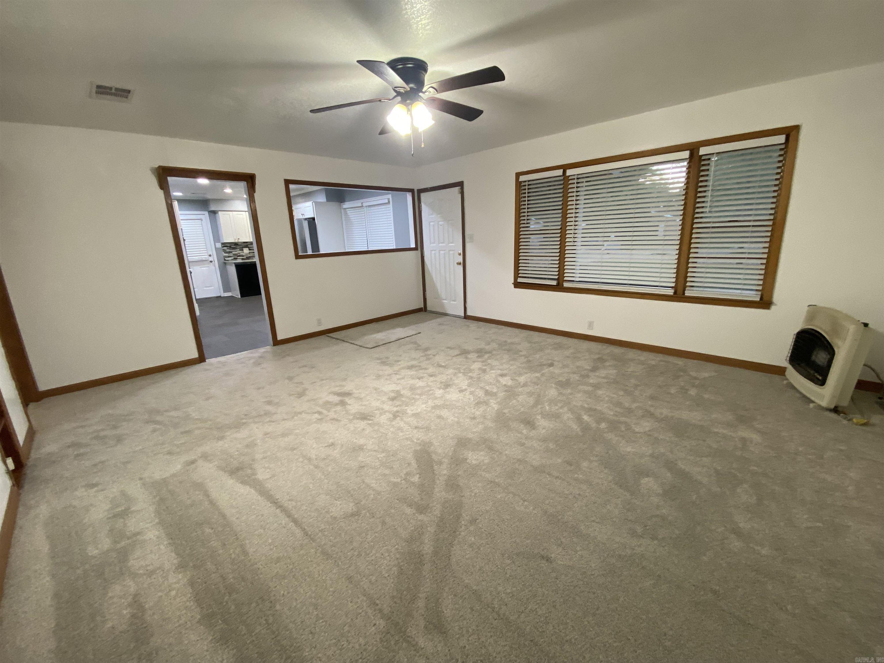 534 Ellis Property Photo 8