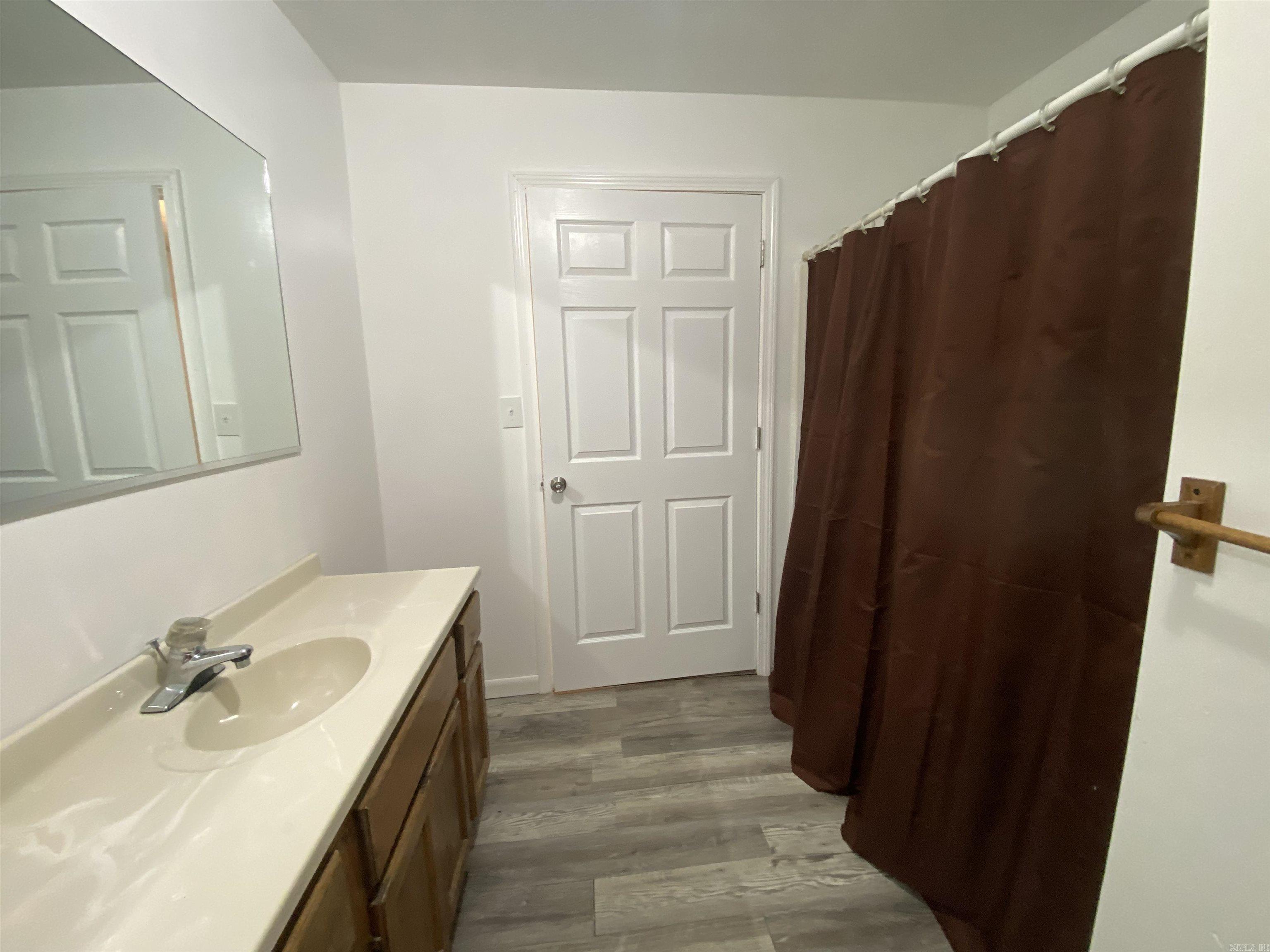 534 Ellis Property Photo 12