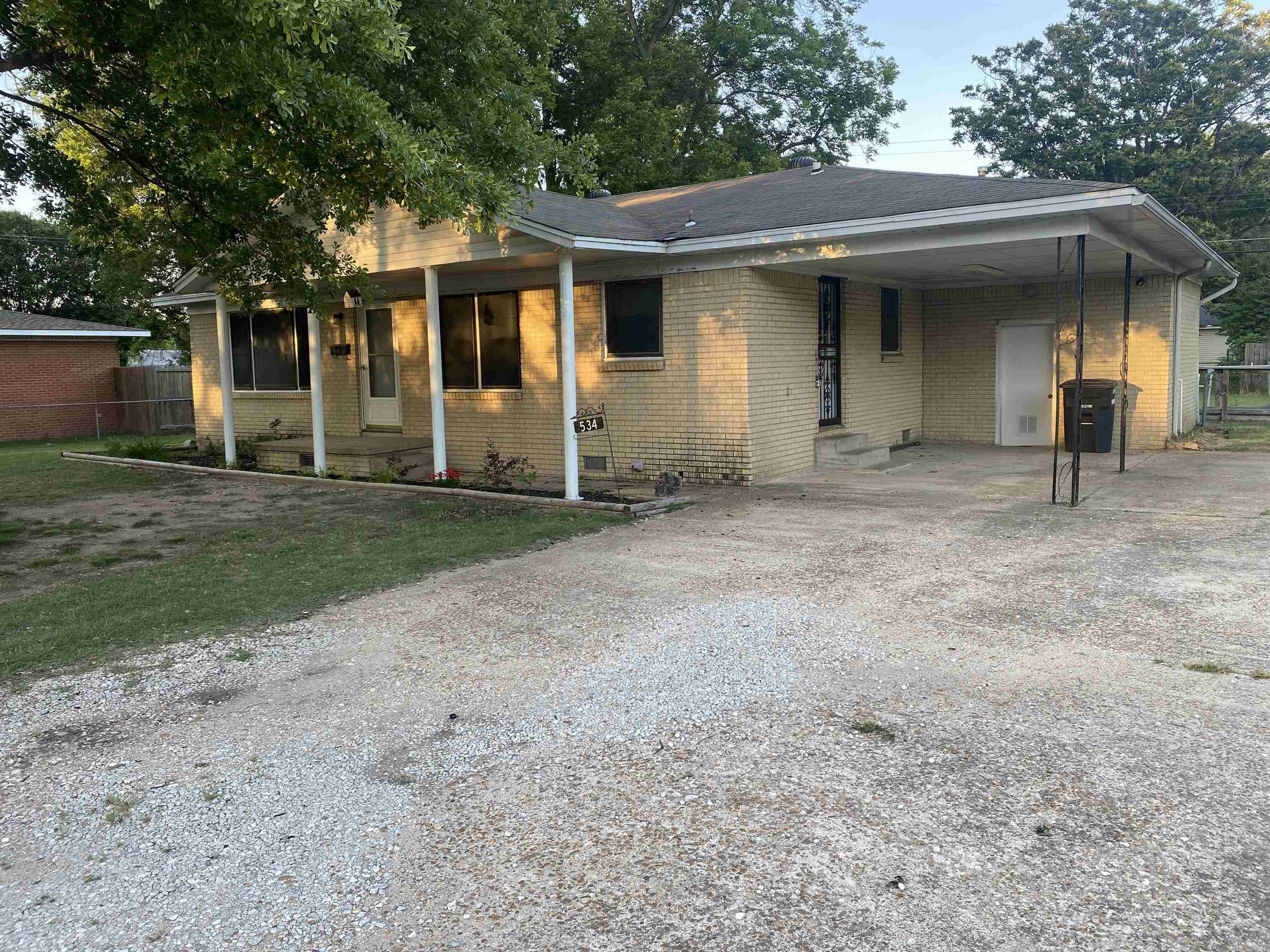 534 Ellis Property Photo 23