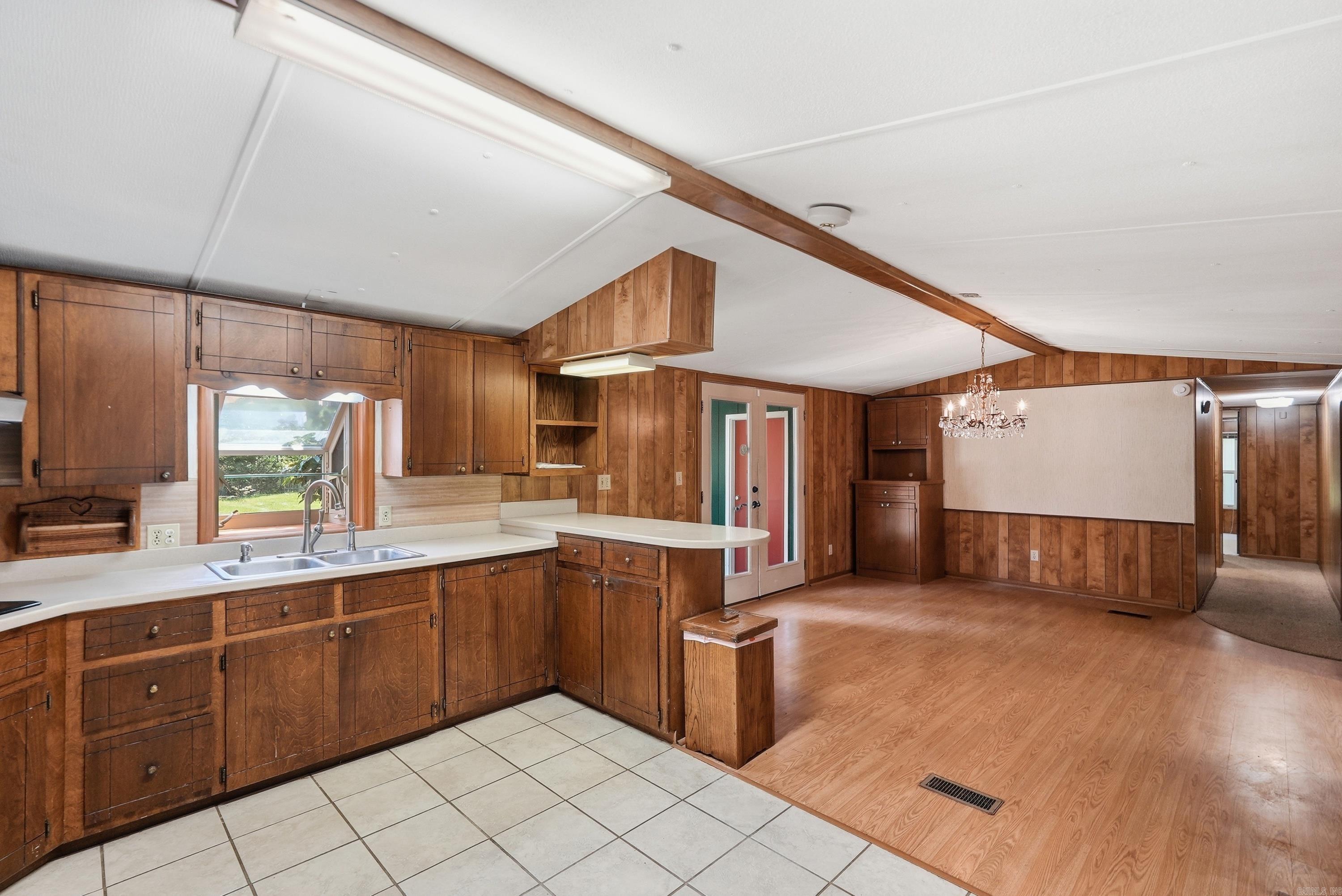 14 Brown Street Property Photo 6