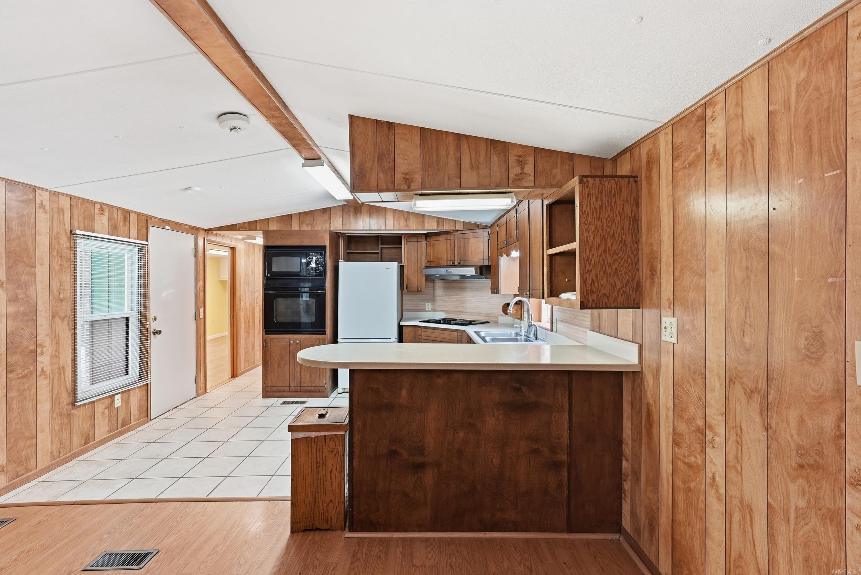 14 Brown Street Property Photo 14