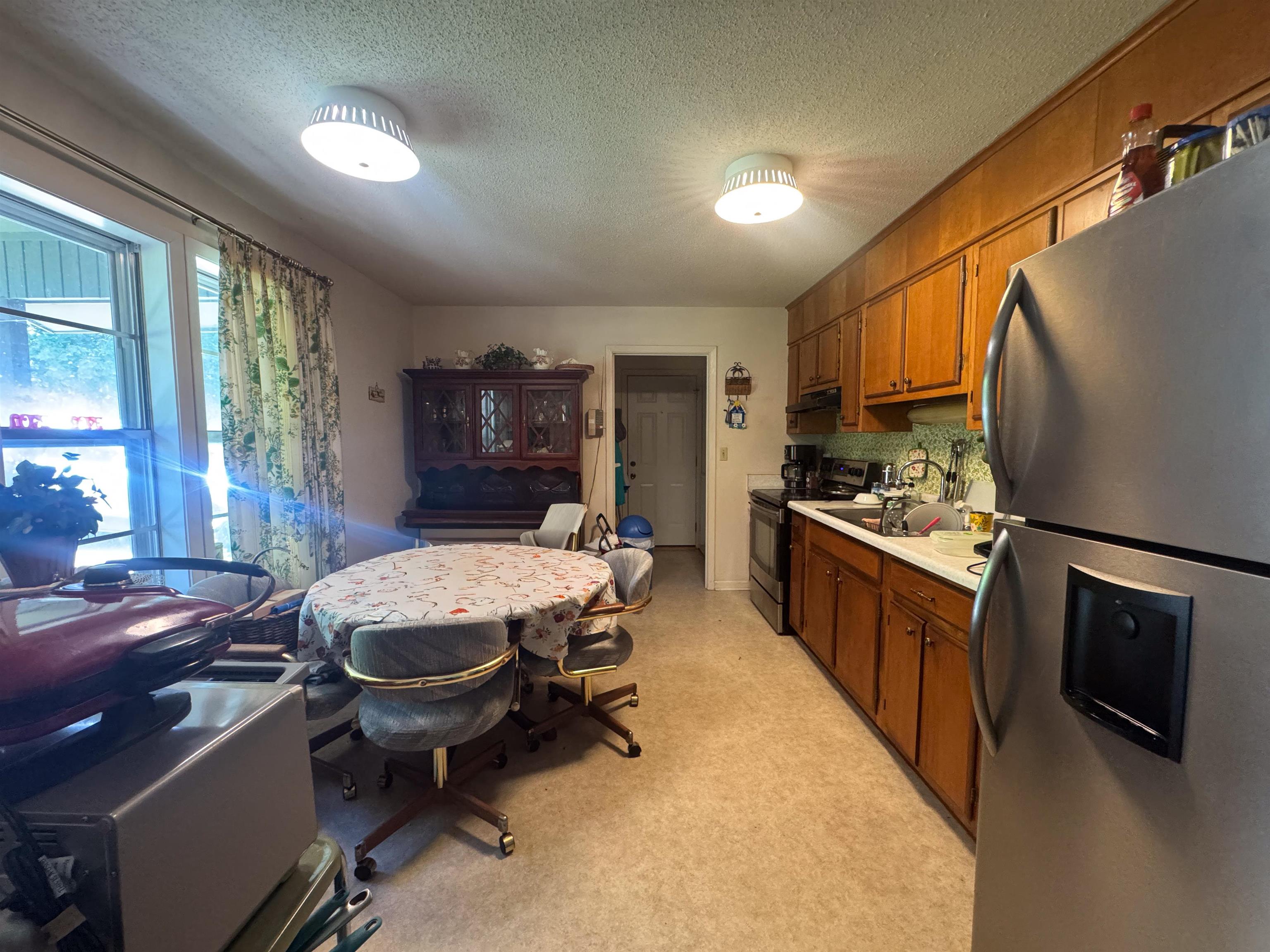 13 Iowa Drive Property Photo 7