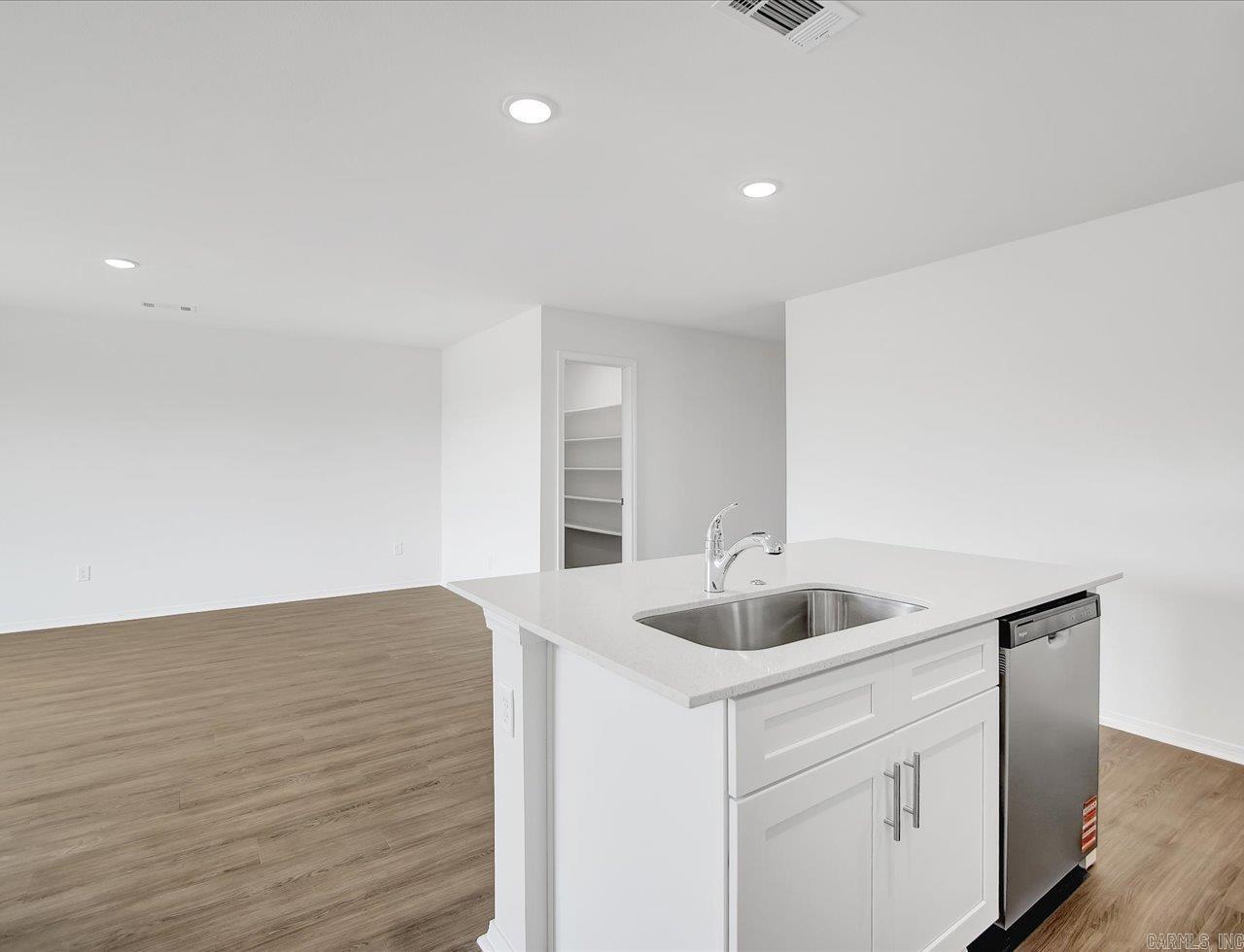 612 Chakka Loop Property Photo 8