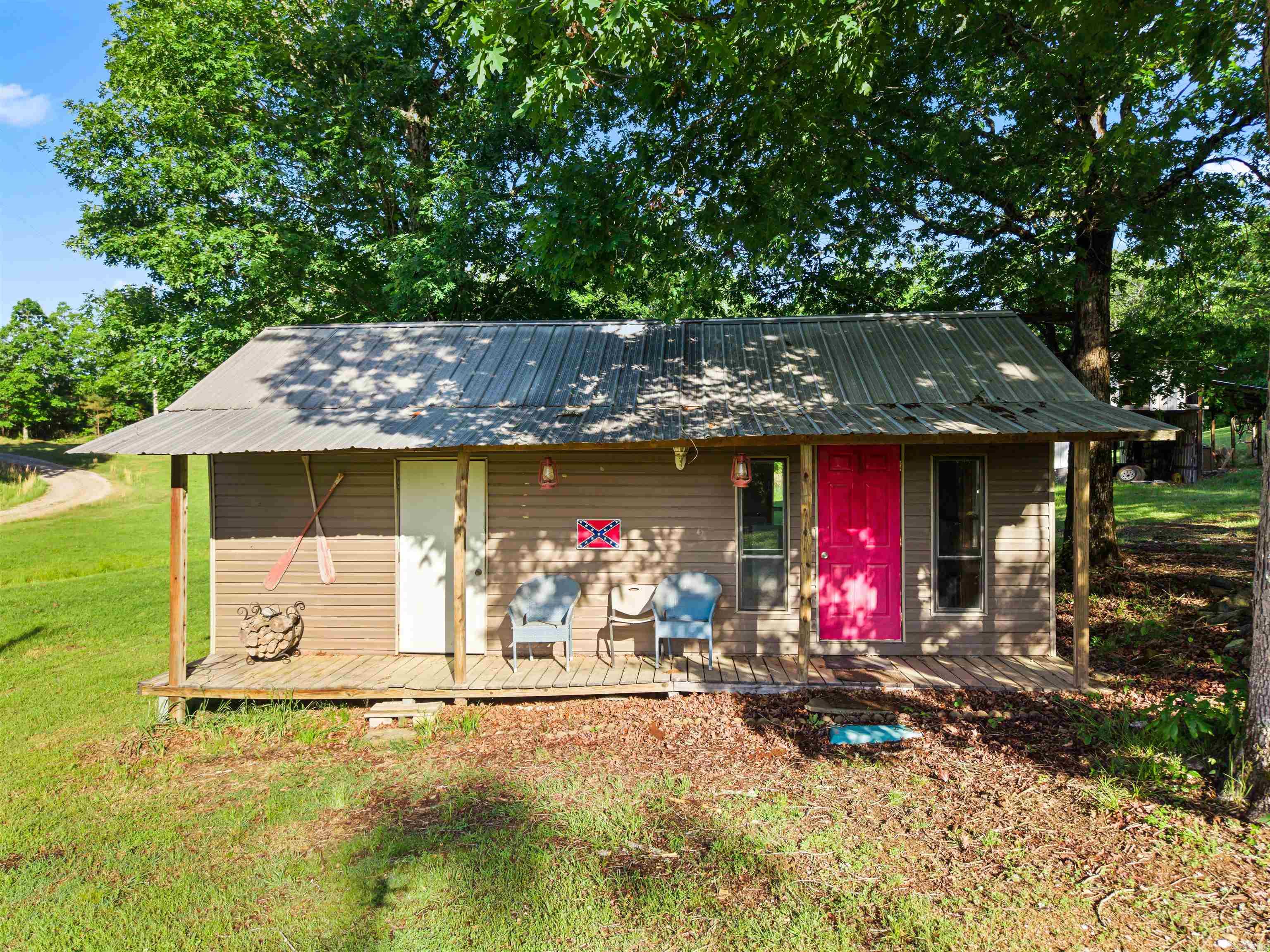 500 Rynders Property Photo 8