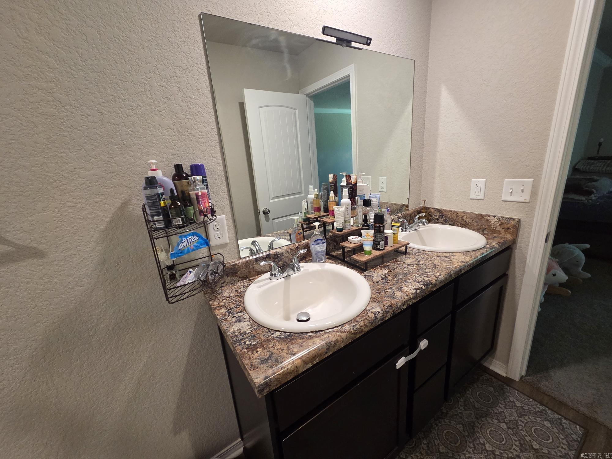 108 James Drive Property Photo 27