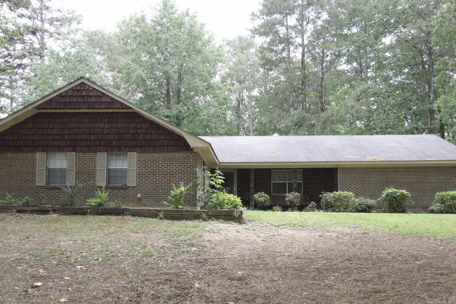 172 Tracy Drive Property Photo 1