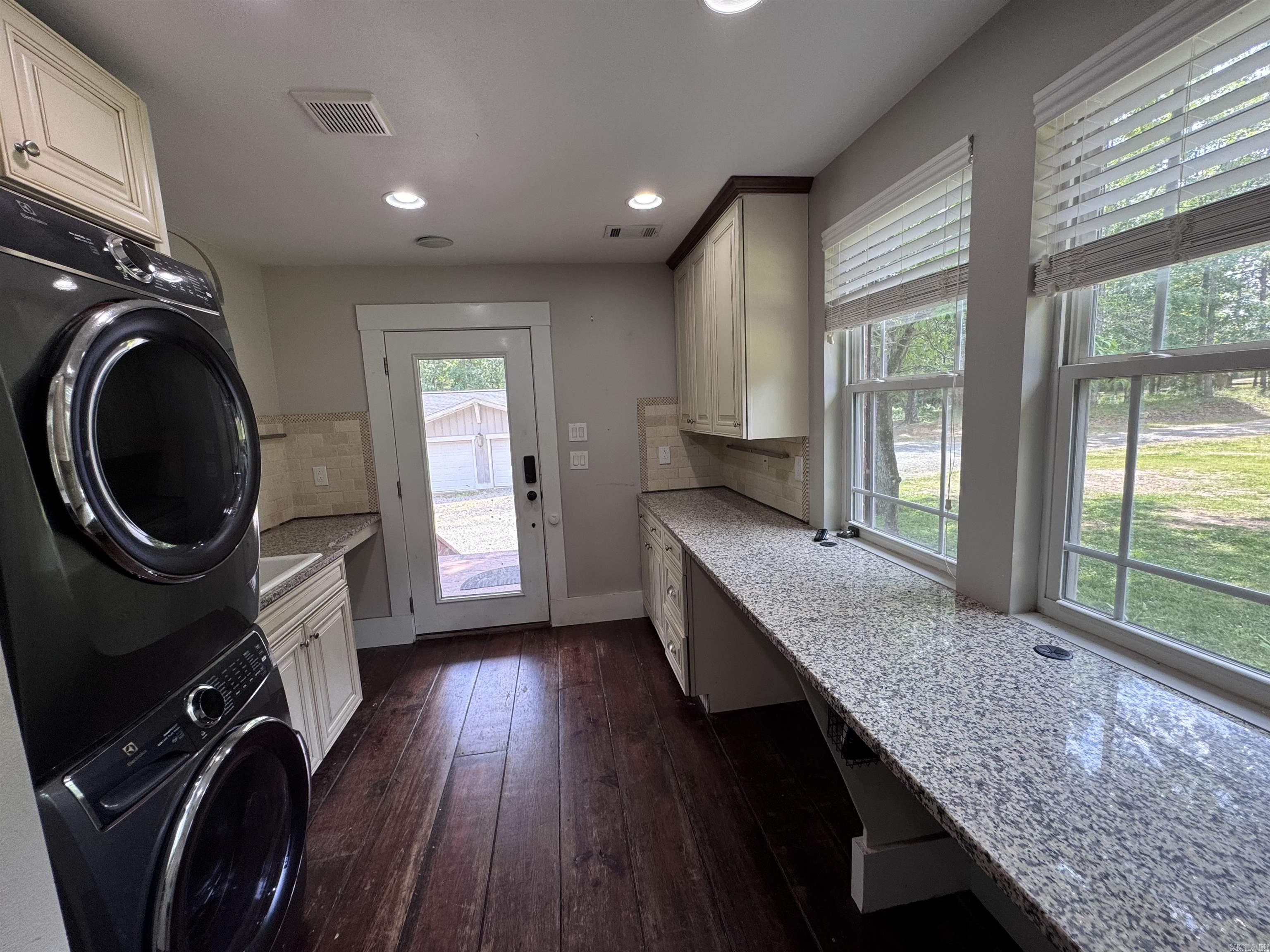 205 Badders Road Property Photo 7