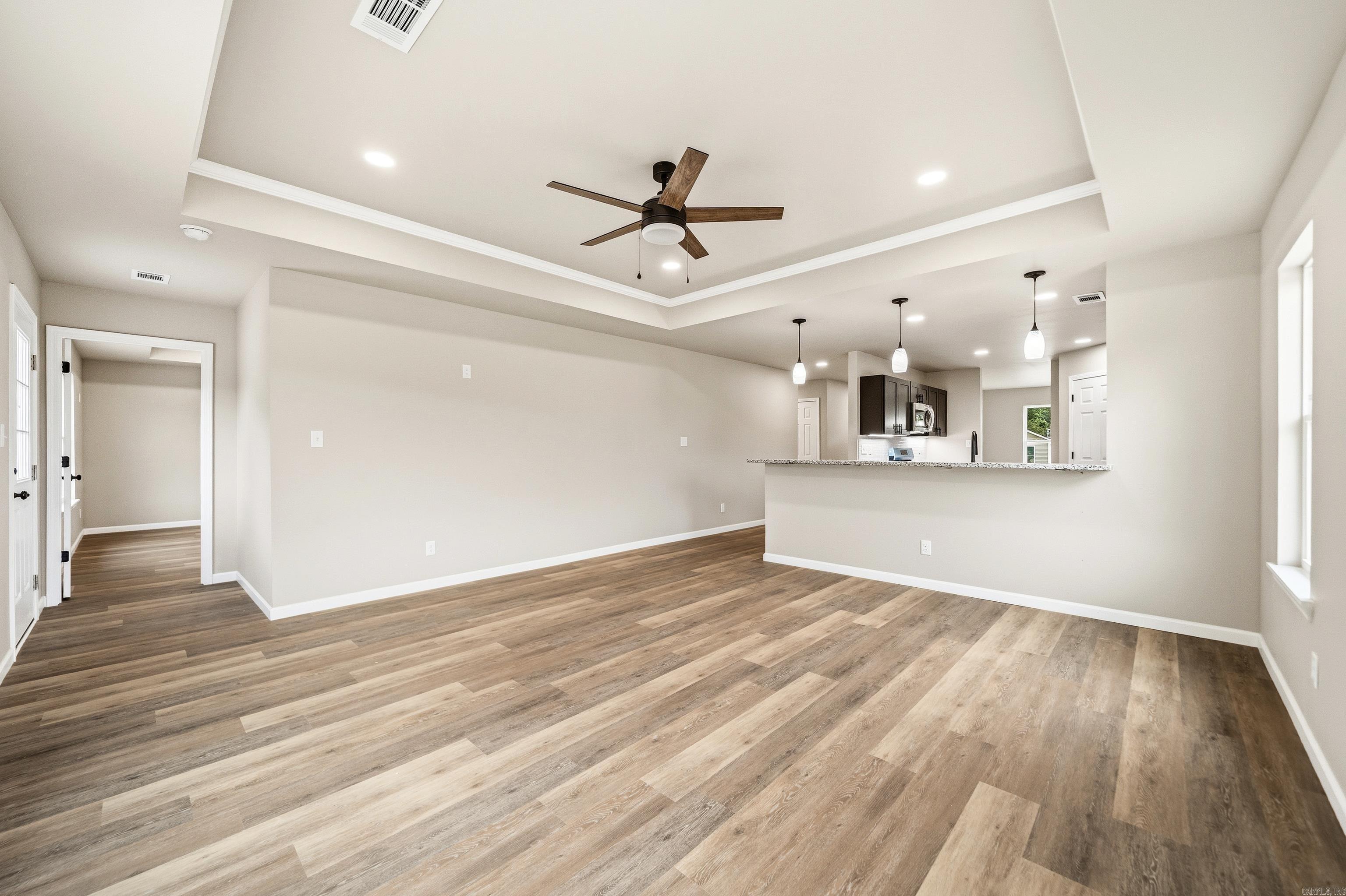 112 Lance Circle Property Photo 3