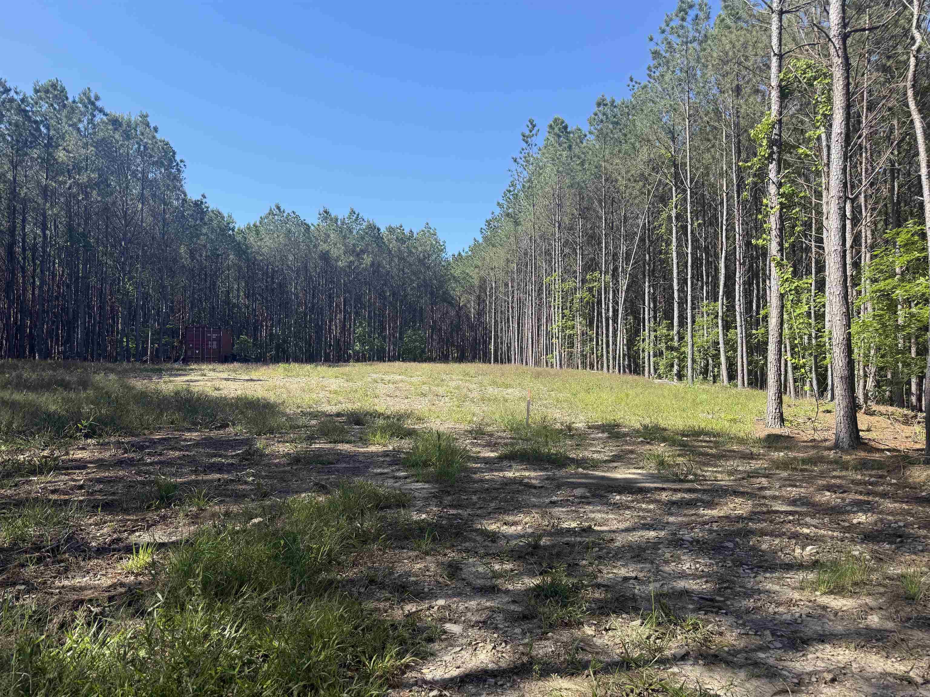 571 Stihl Property Photo 1