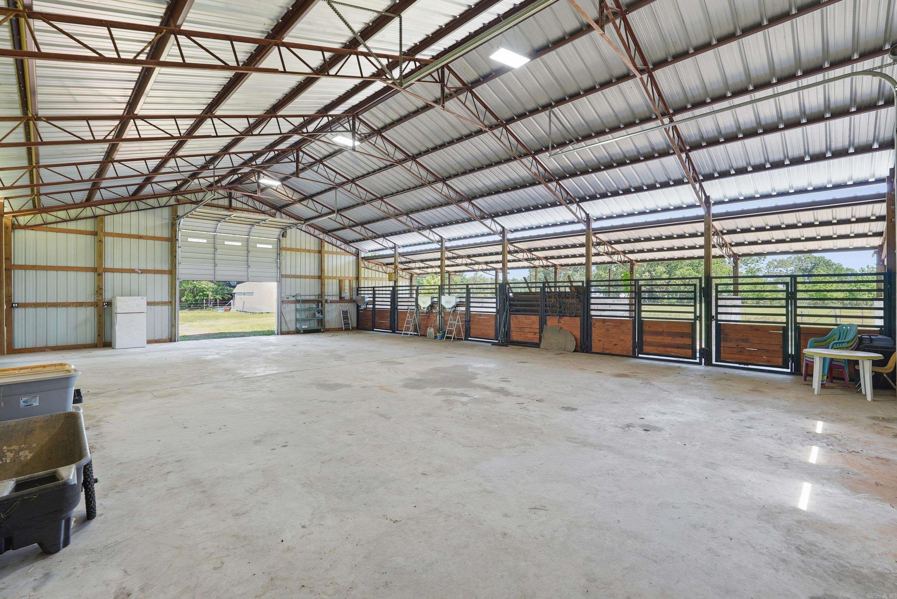 8136 Main Property Photo 10