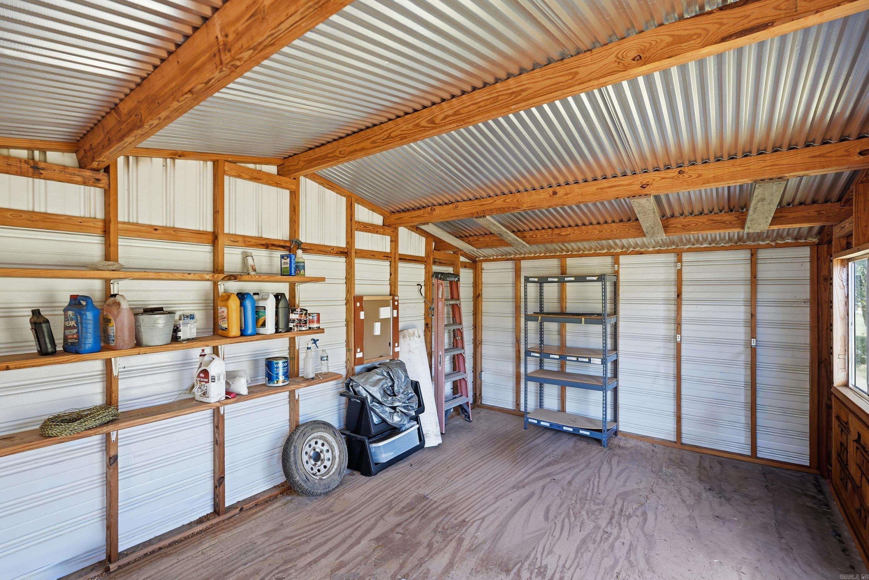 8136 Main Property Photo 15