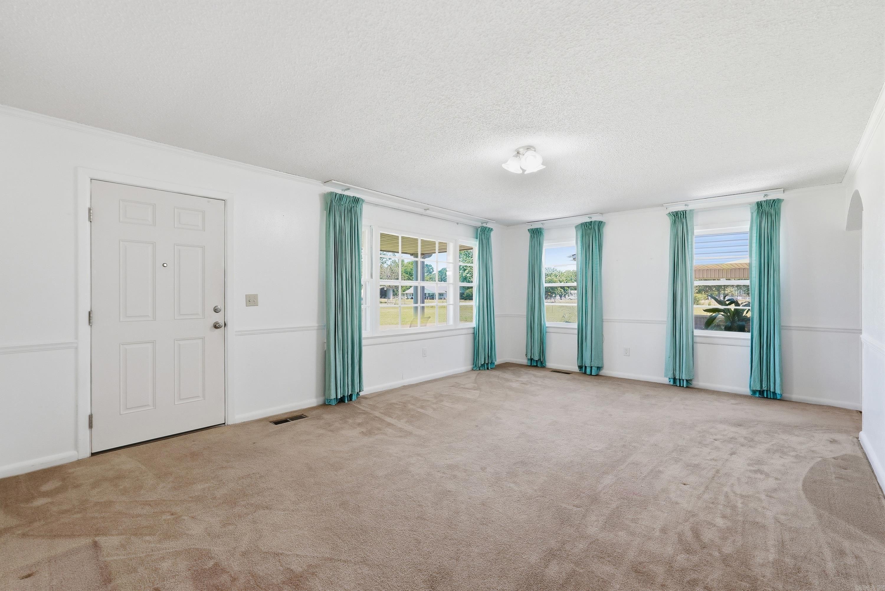 8136 Main Property Photo 29