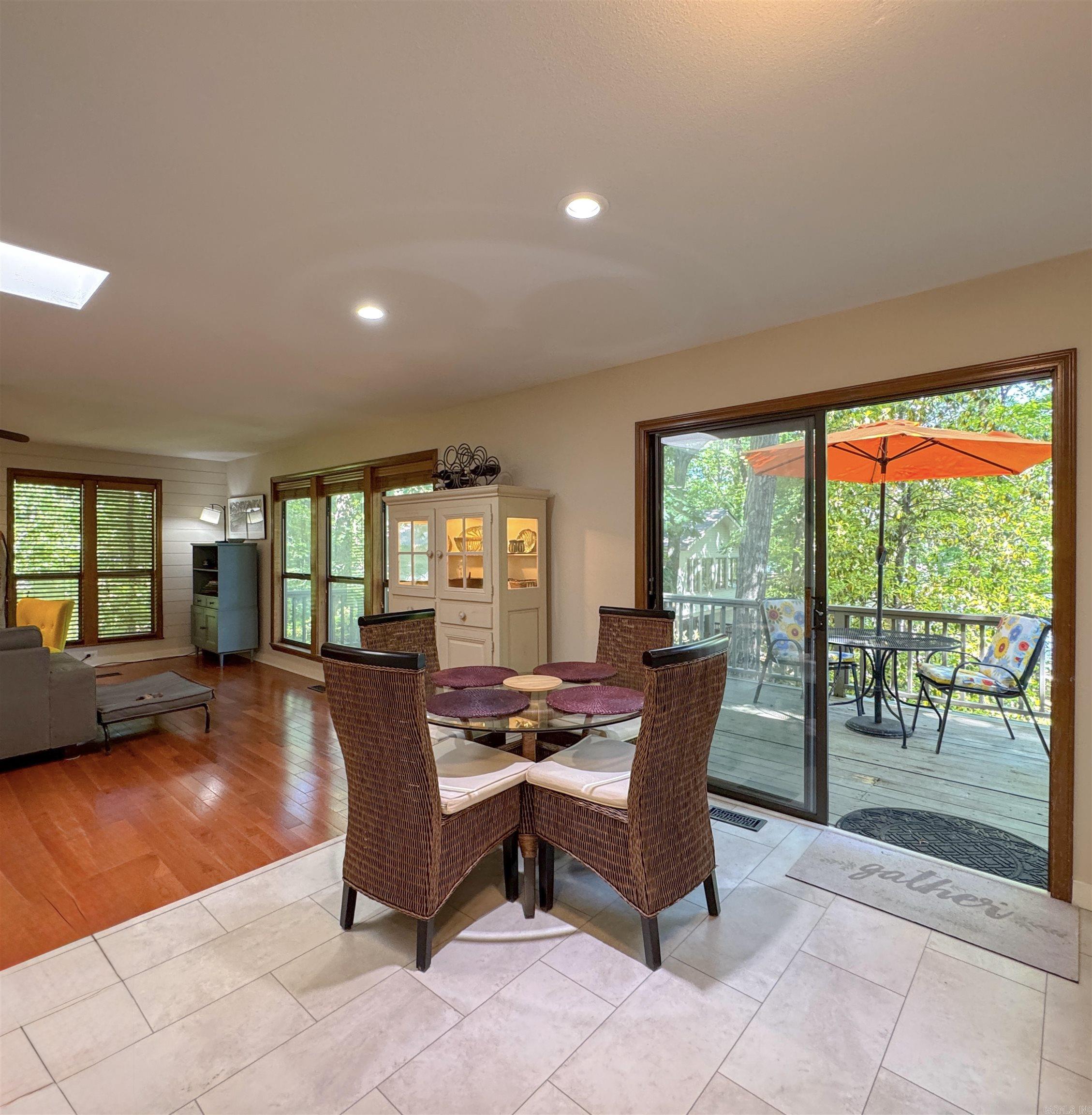 8 Castellon Drive Property Photo 13