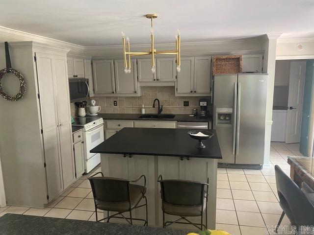 11 Riverwood Place Property Photo 11