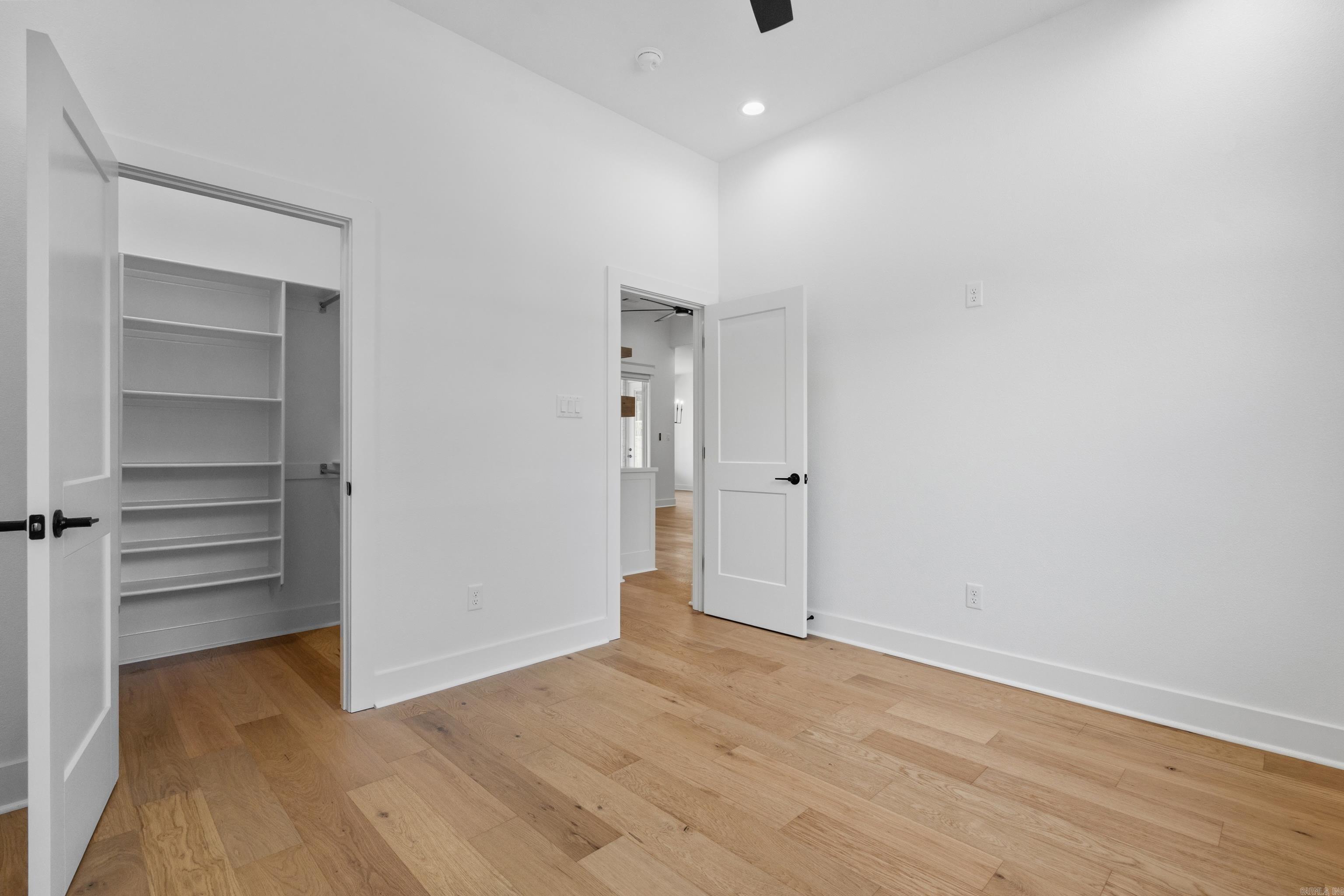 6154 Majestic Waters Drive Property Photo 28