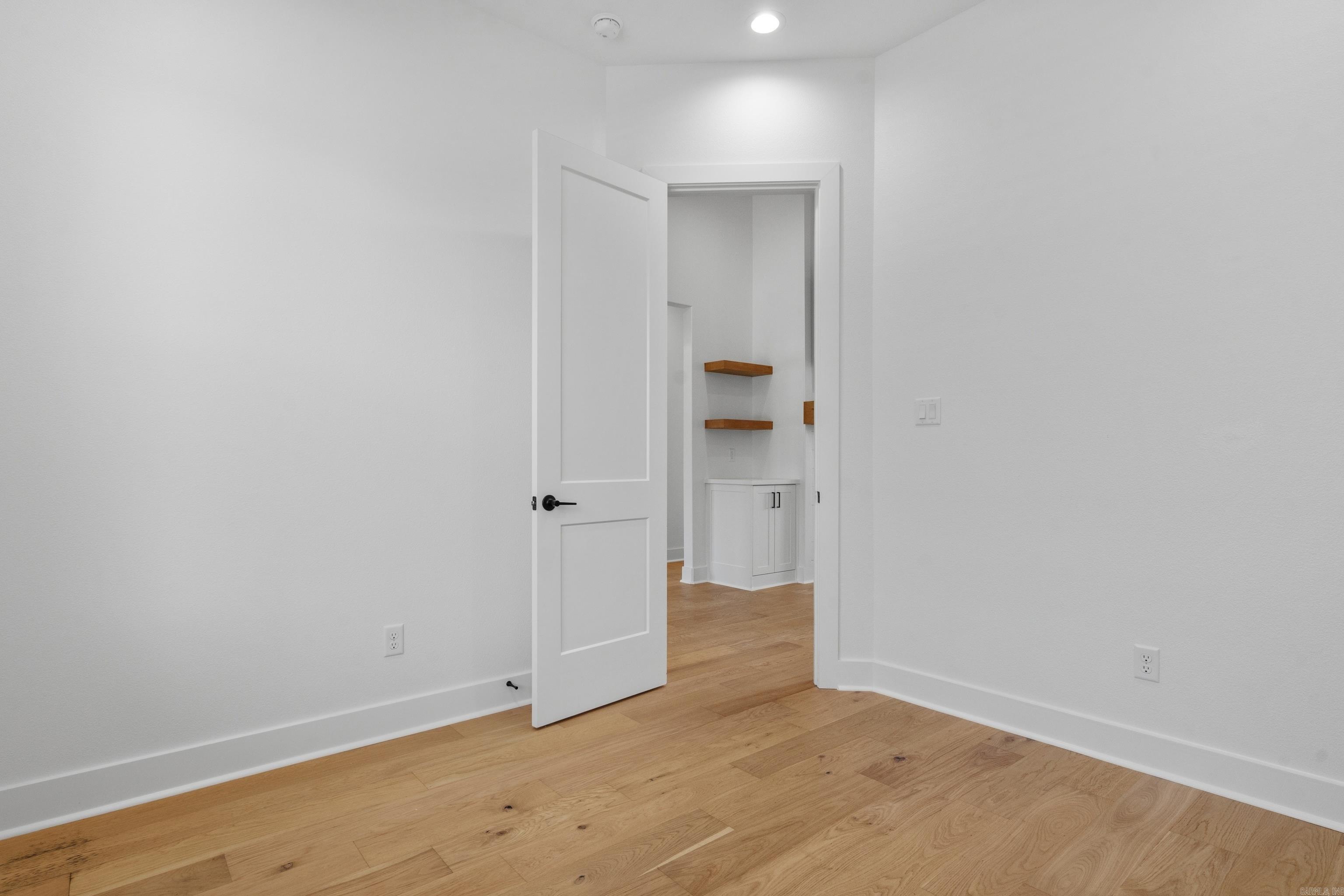 6154 Majestic Waters Drive Property Photo 35