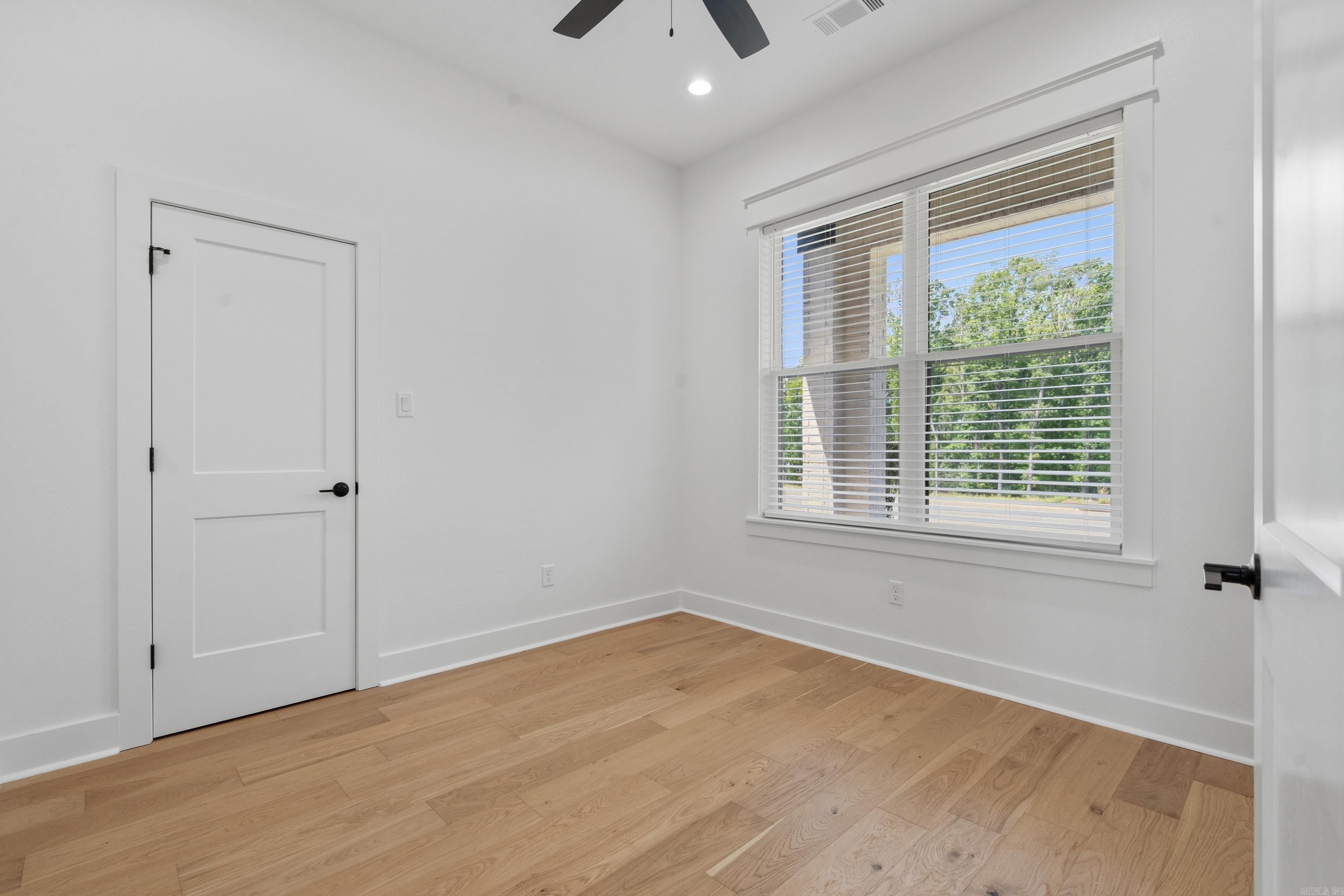 6154 Majestic Waters Drive Property Photo 36