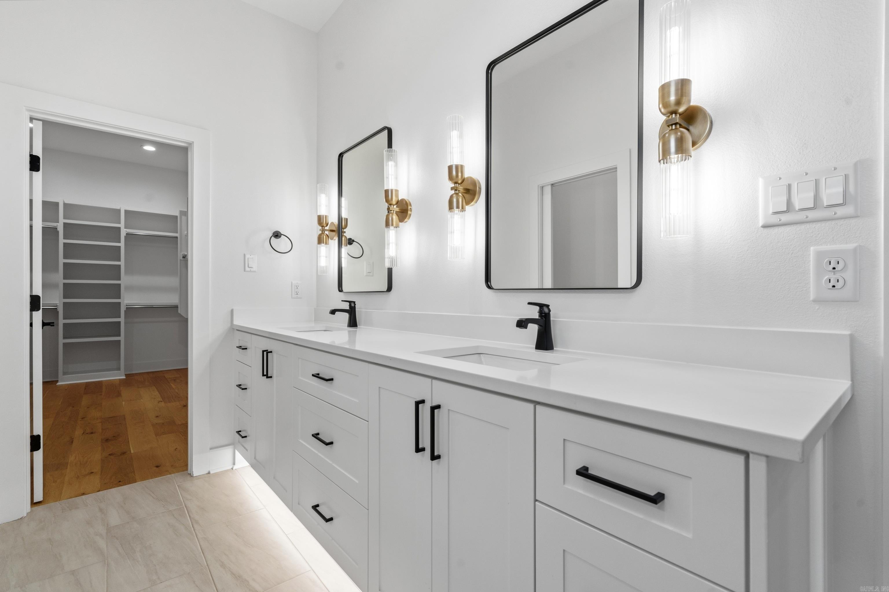 6154 Majestic Waters Drive Property Photo 41