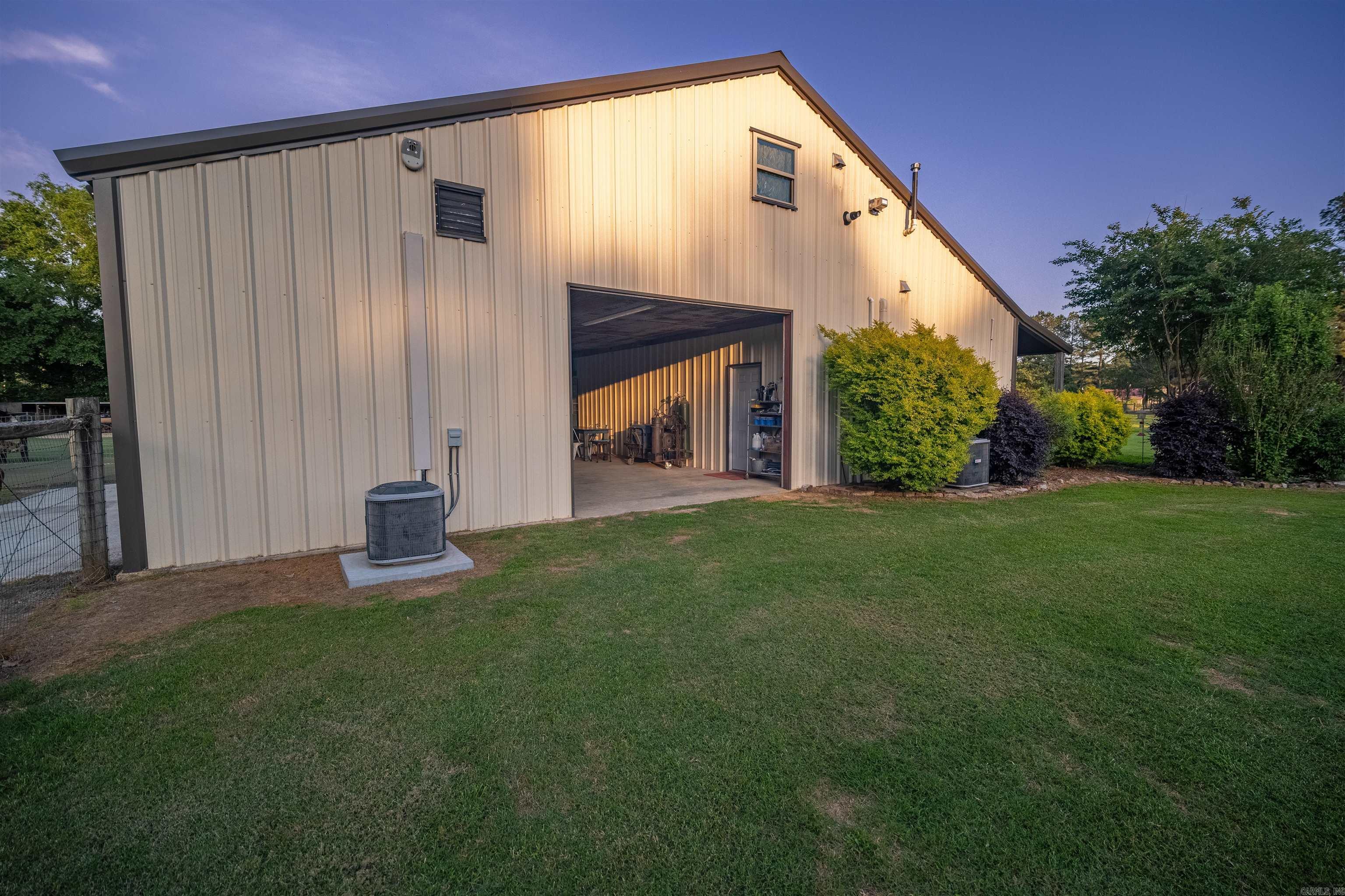 1681 S 425 Highway Property Photo 24