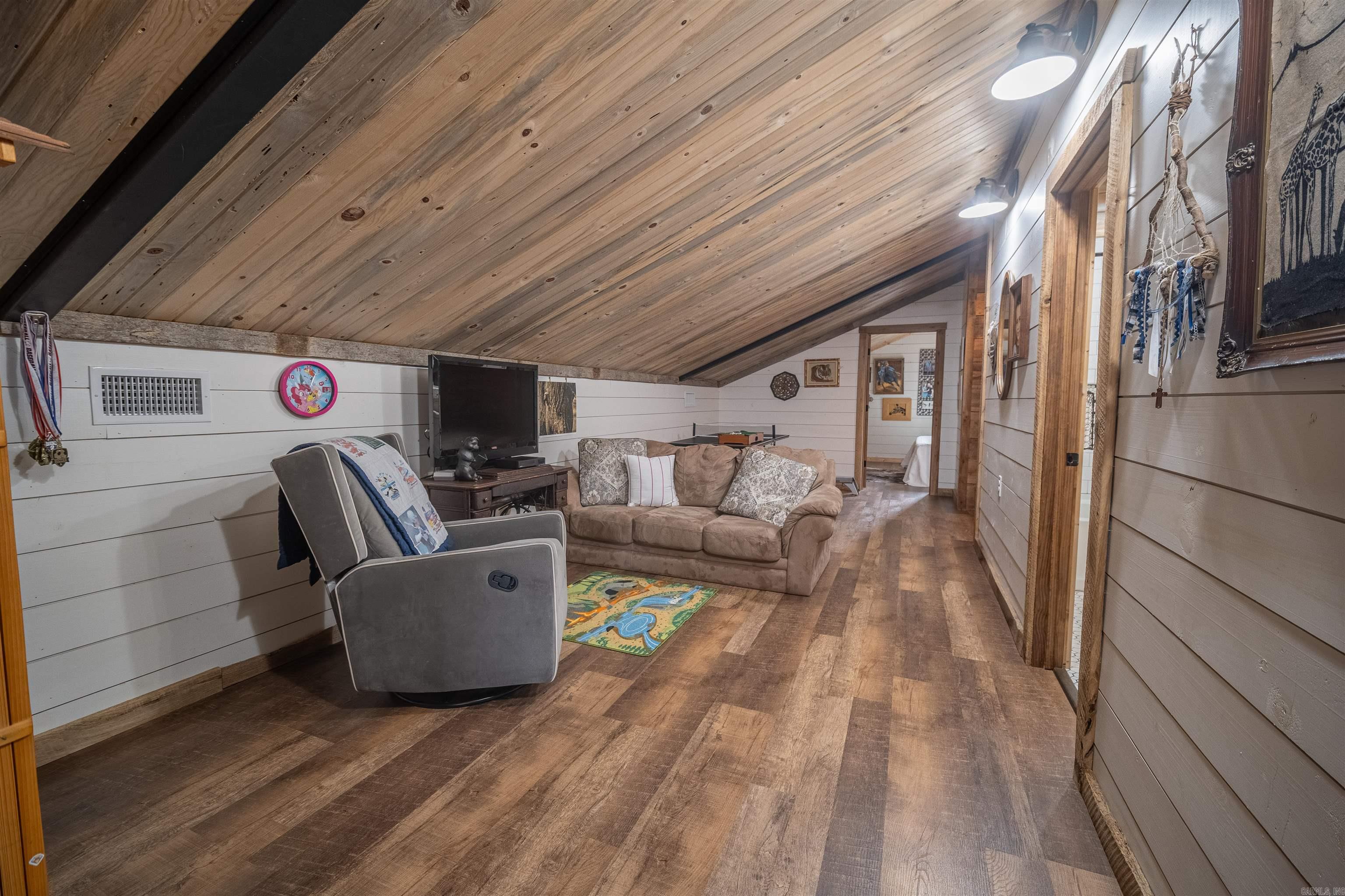 1681 S 425 Highway Property Photo 46