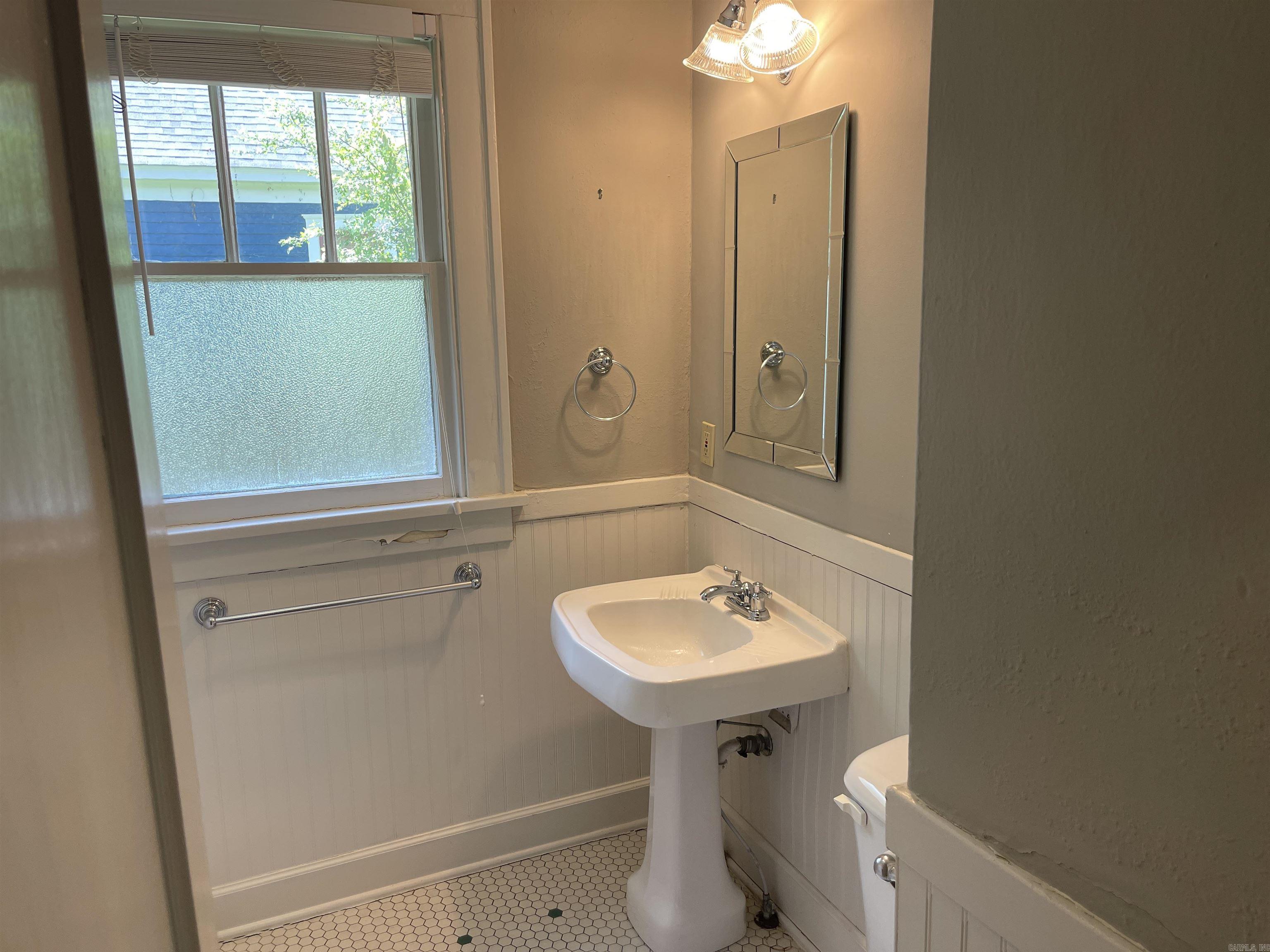 1723 N Fillmore Property Photo 17