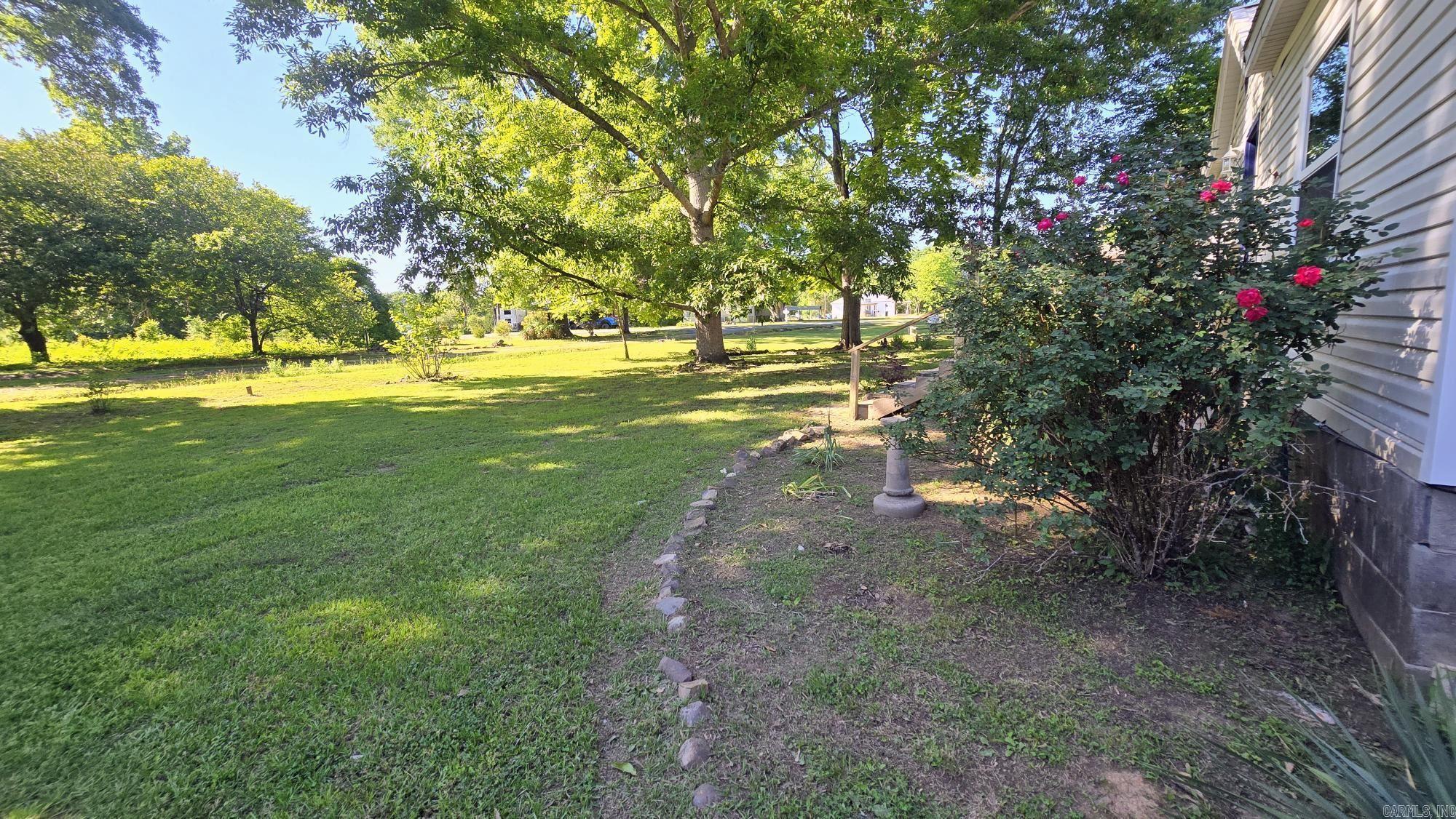 15921 Oak Street Property Photo 1