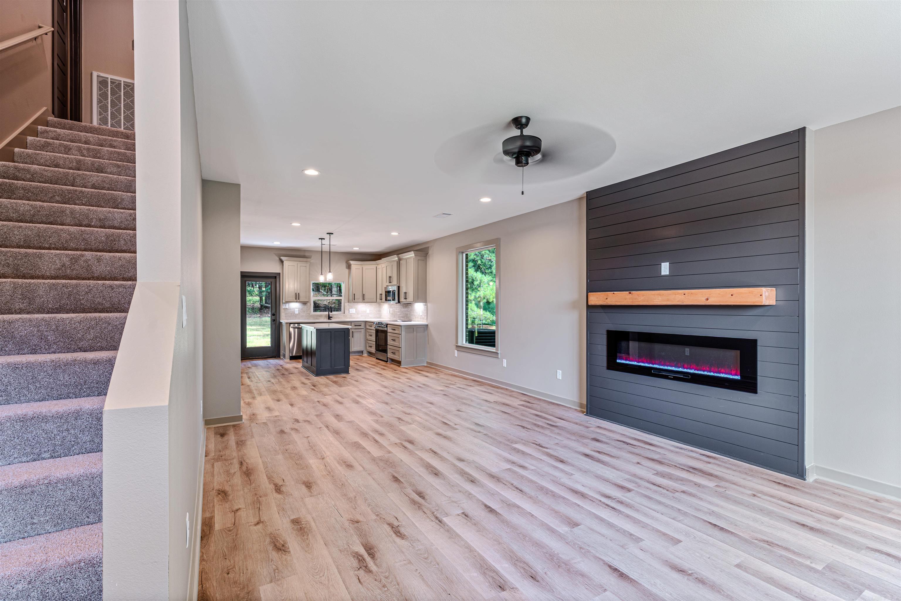 1126 Grand Teton Property Photo 6