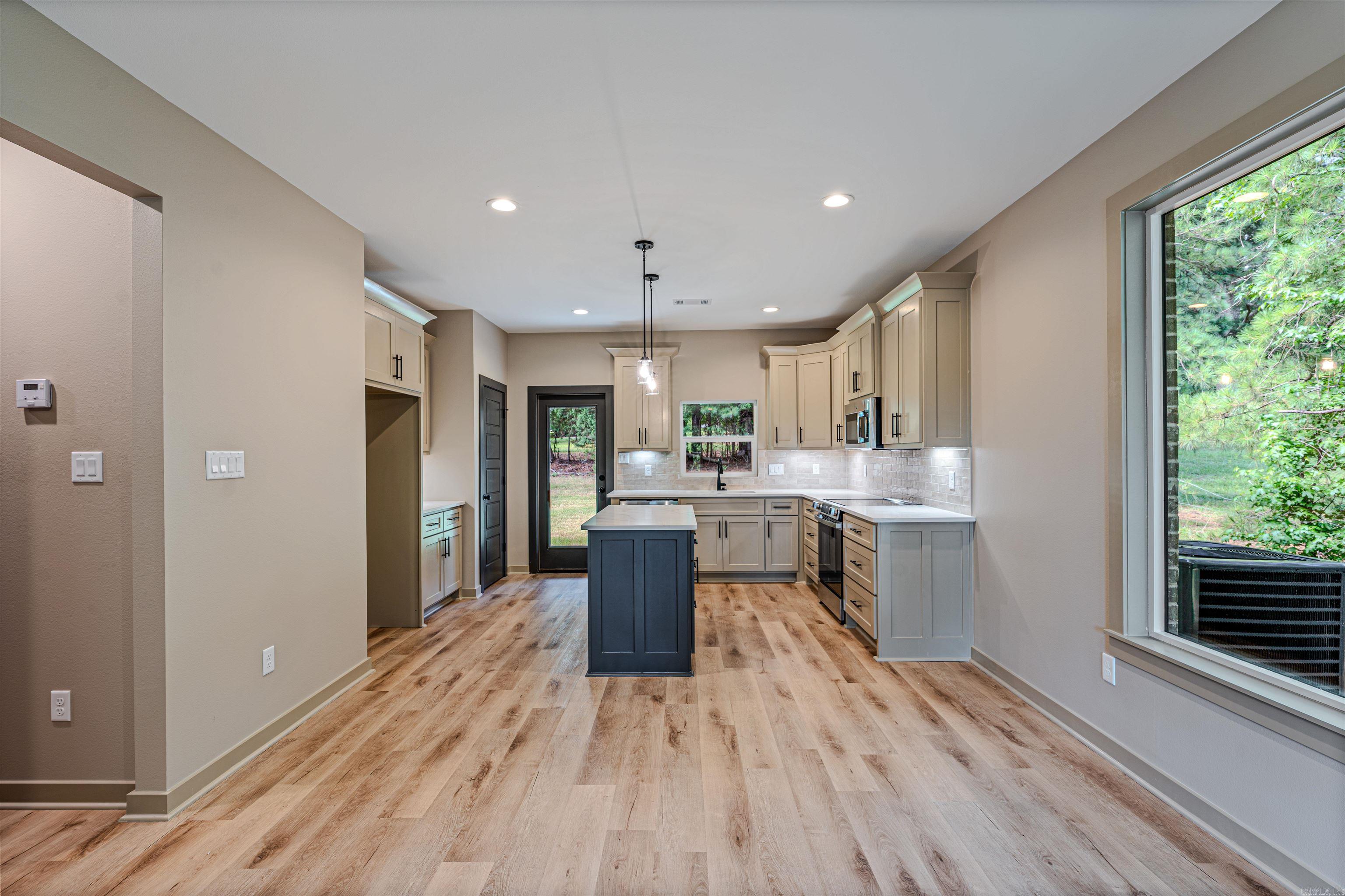 1126 Grand Teton Property Photo 7