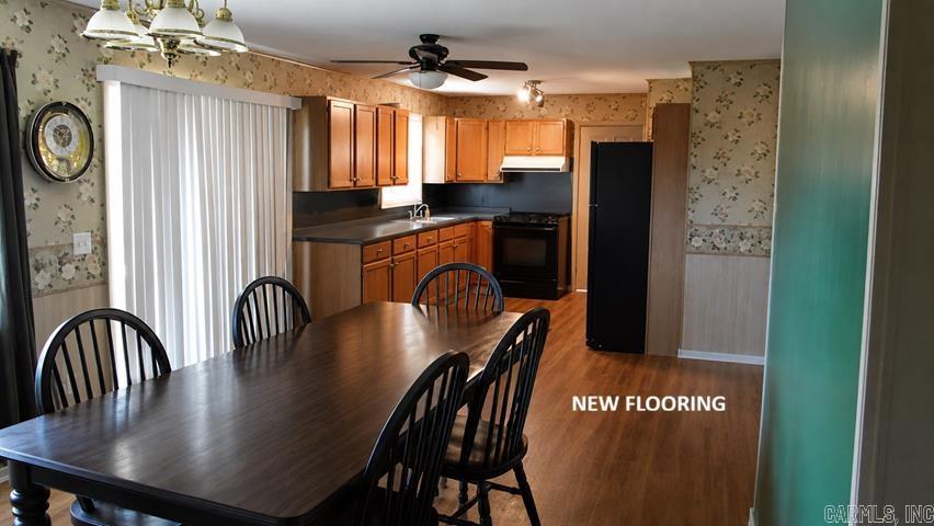 605 Newton Avenue Property Photo 9