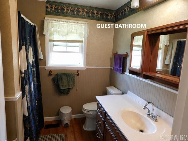 605 Newton Avenue Property Photo 15
