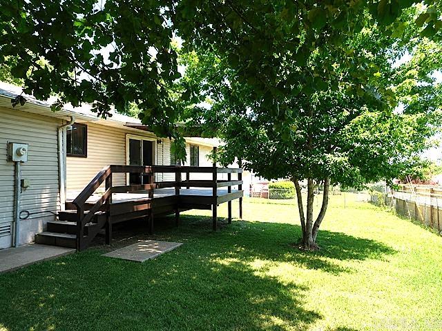605 Newton Avenue Property Photo 22