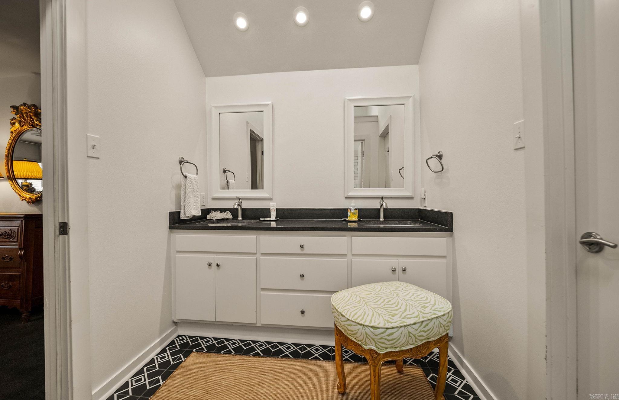 1815 River Heights Property Photo 35