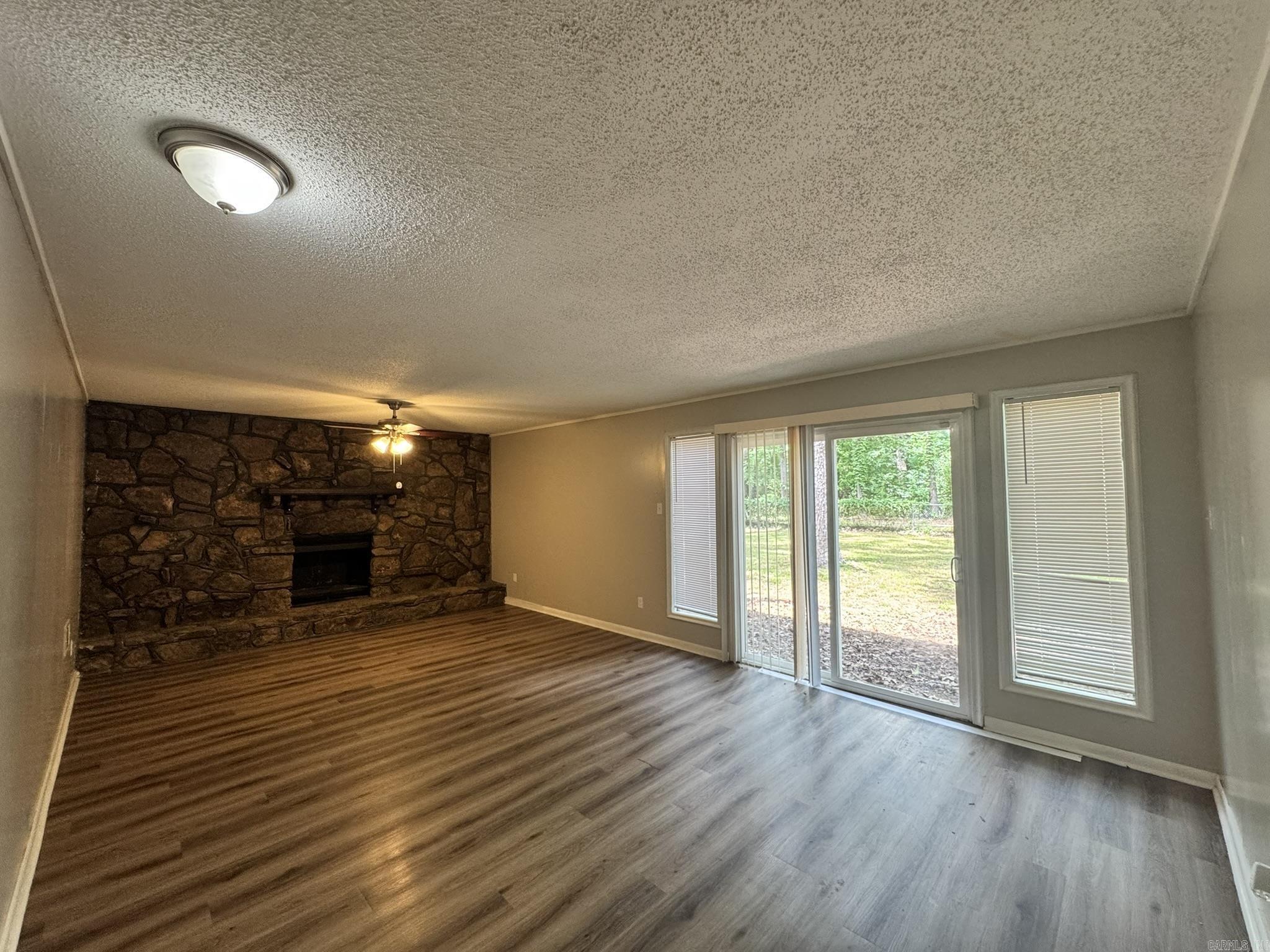104 Foxdell Circle Property Photo 13