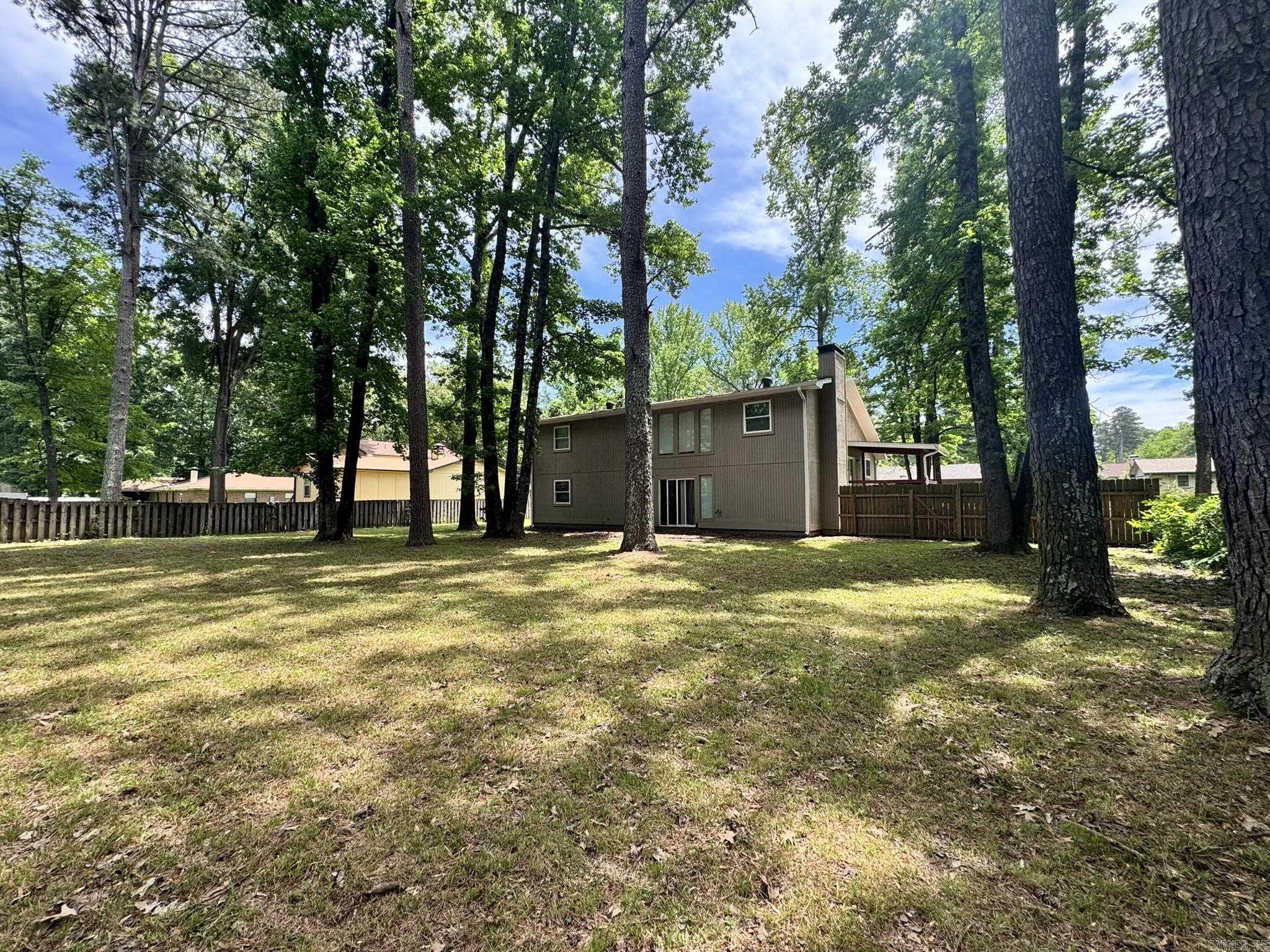 104 Foxdell Circle Property Photo 14