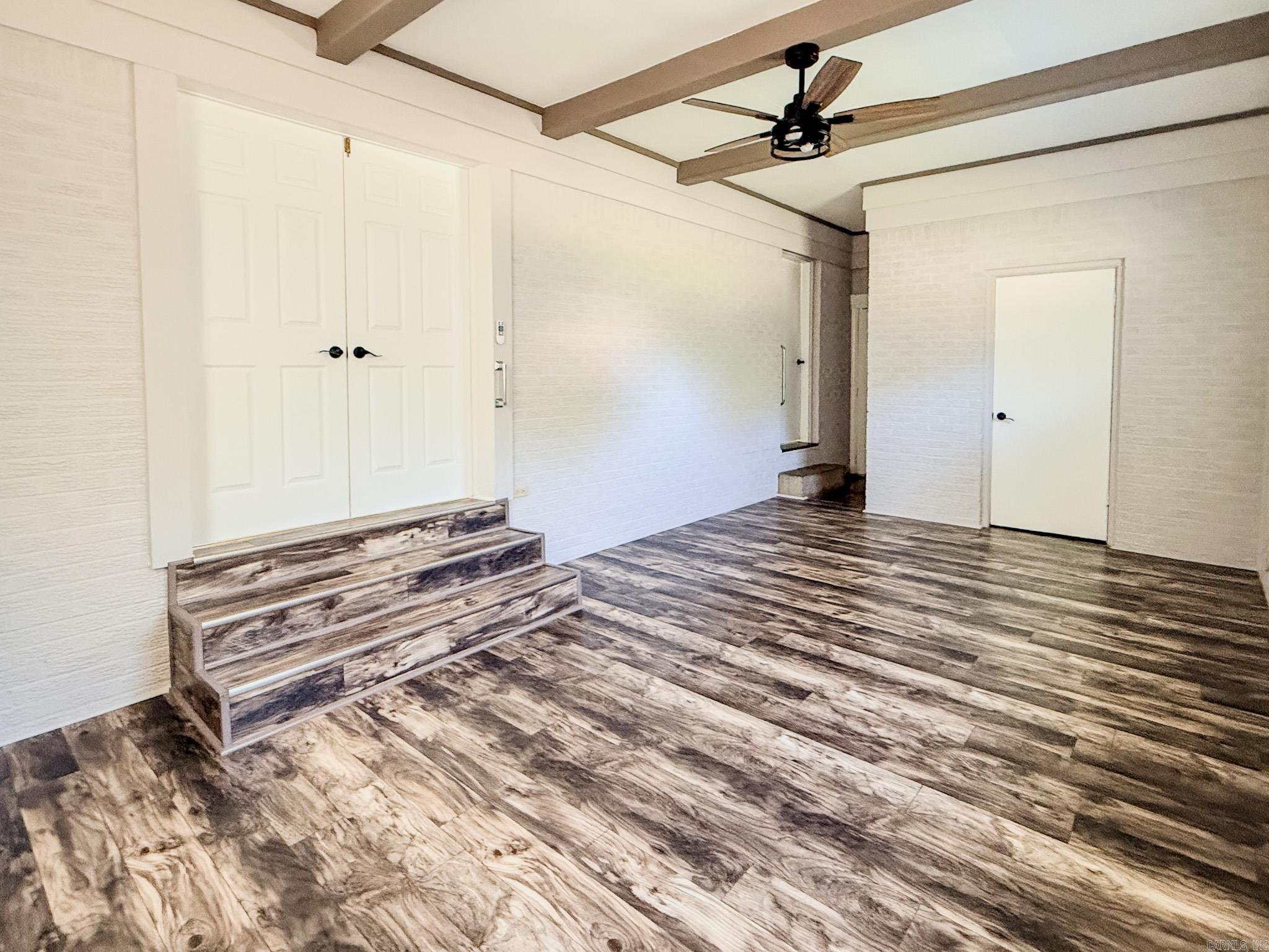 1504 Texas Street Property Photo 14