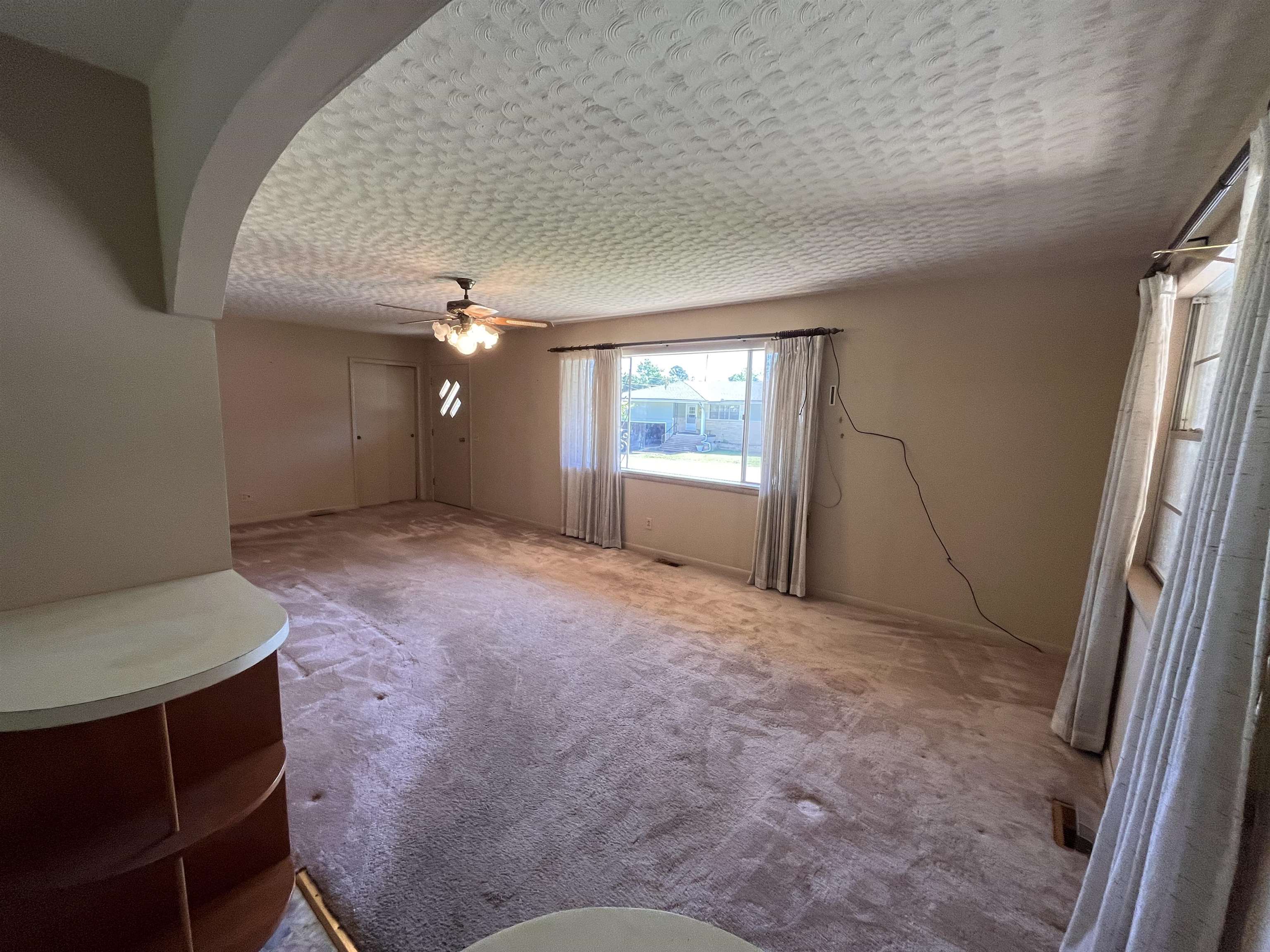 275 S Third Street Property Photo 17