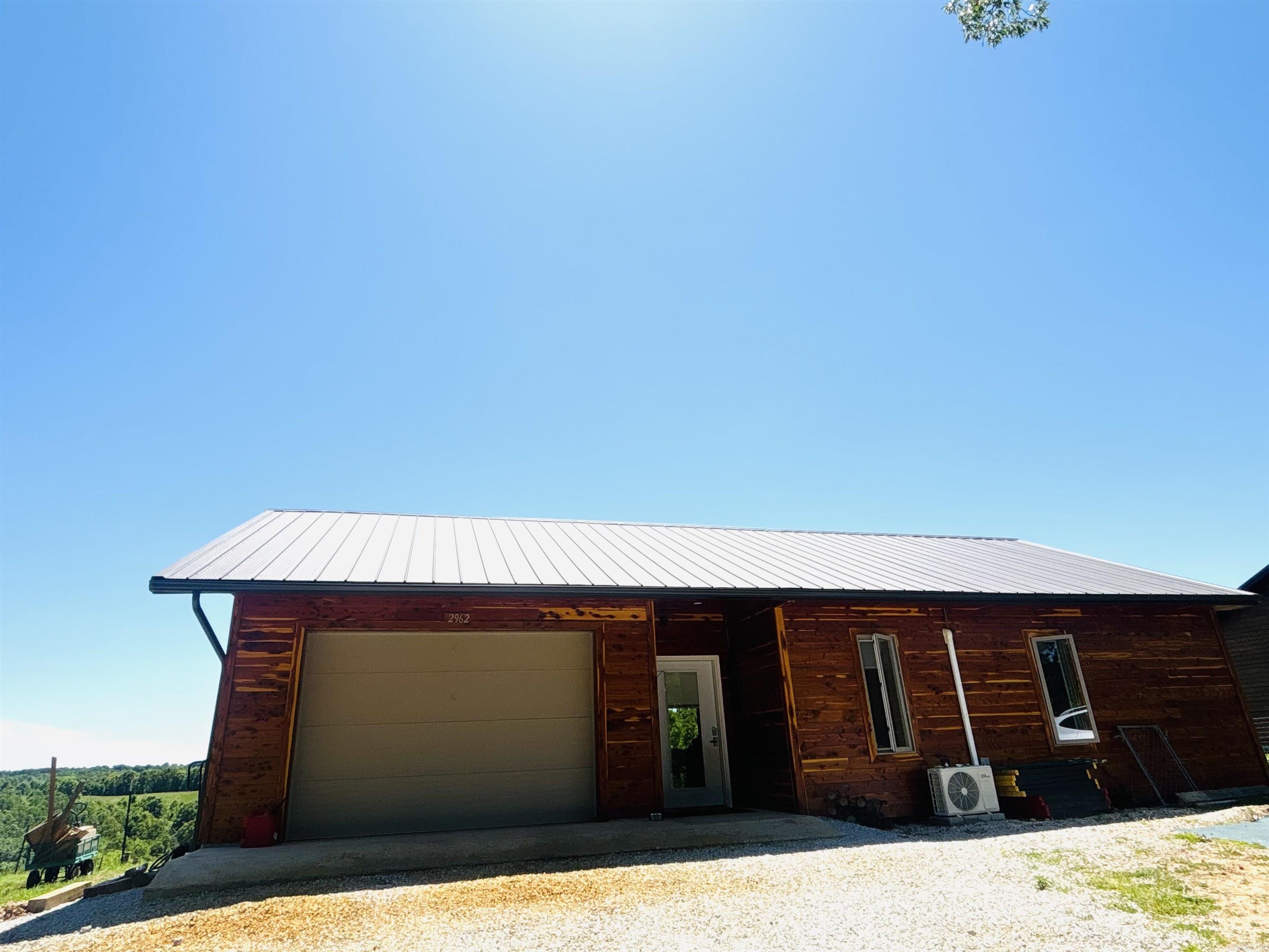 2964 Mc 5012 Road Property Photo 2