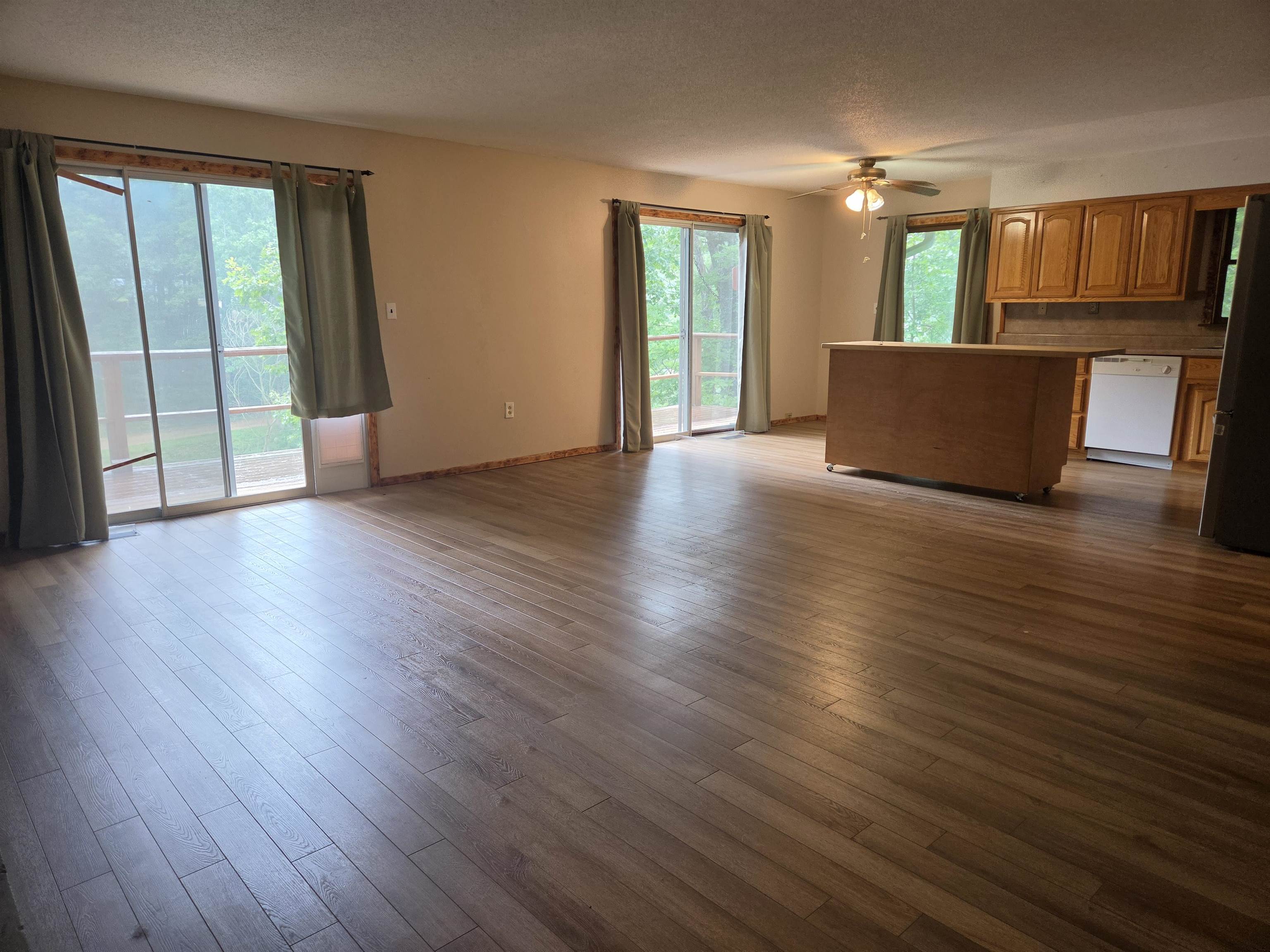 97 Lakeside Drive Property Photo 12