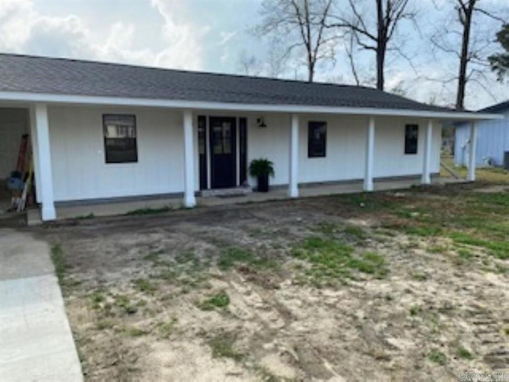 106 S Haley Ave Property Photo 1