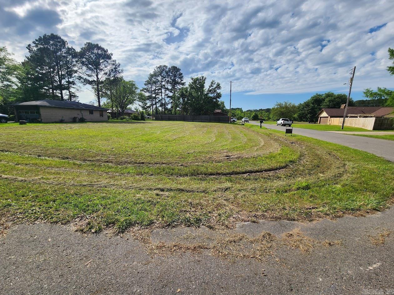 21 Lot Property Photo 2