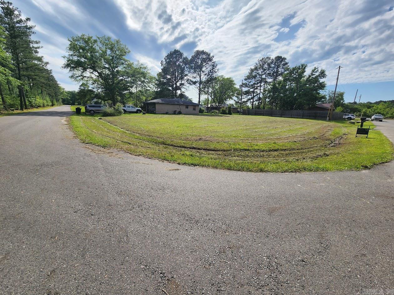 21 Lot Property Photo 5