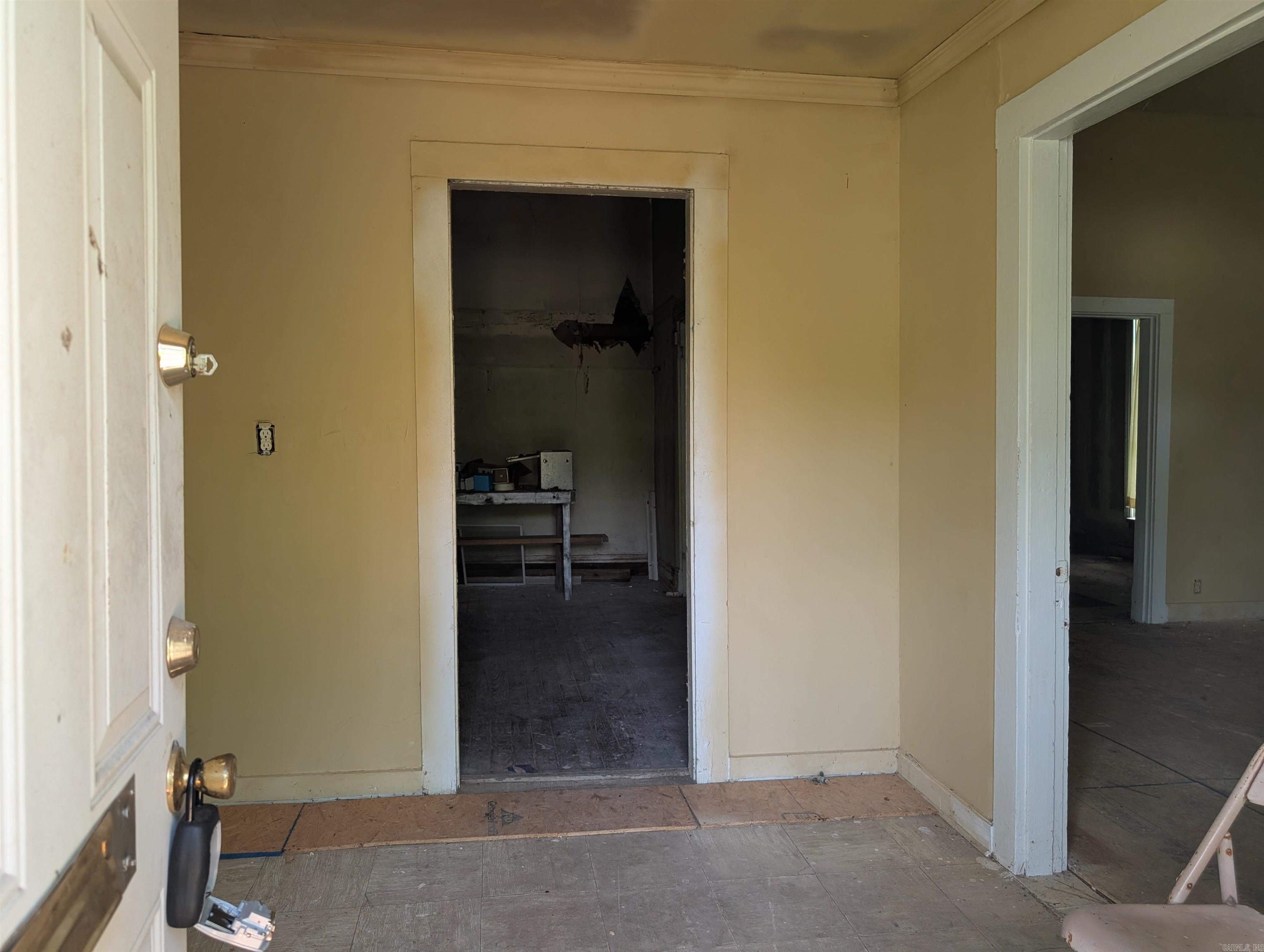 1500 W 17th Avenue Property Photo 3