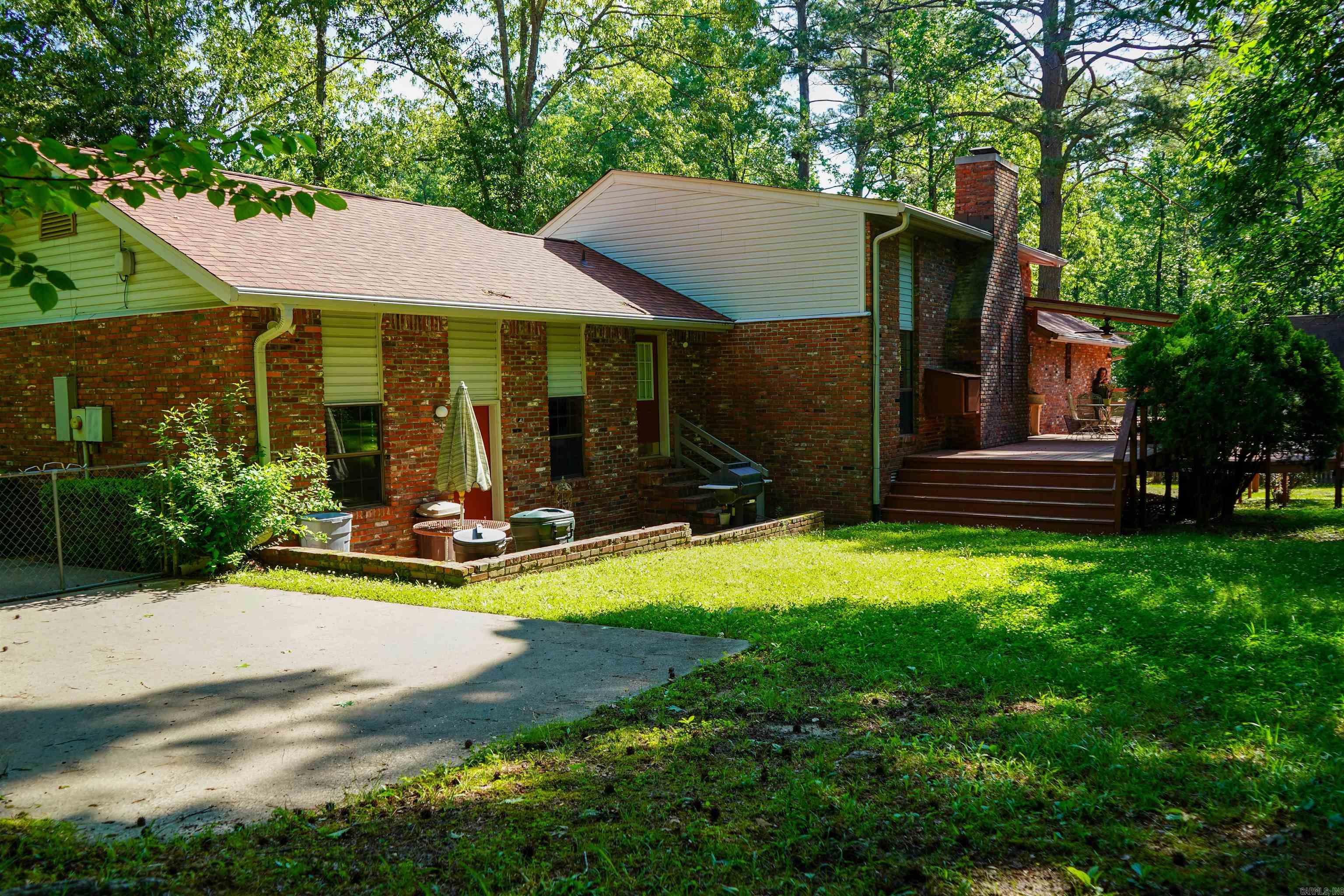 8901 Dawn Drive Property Photo 33