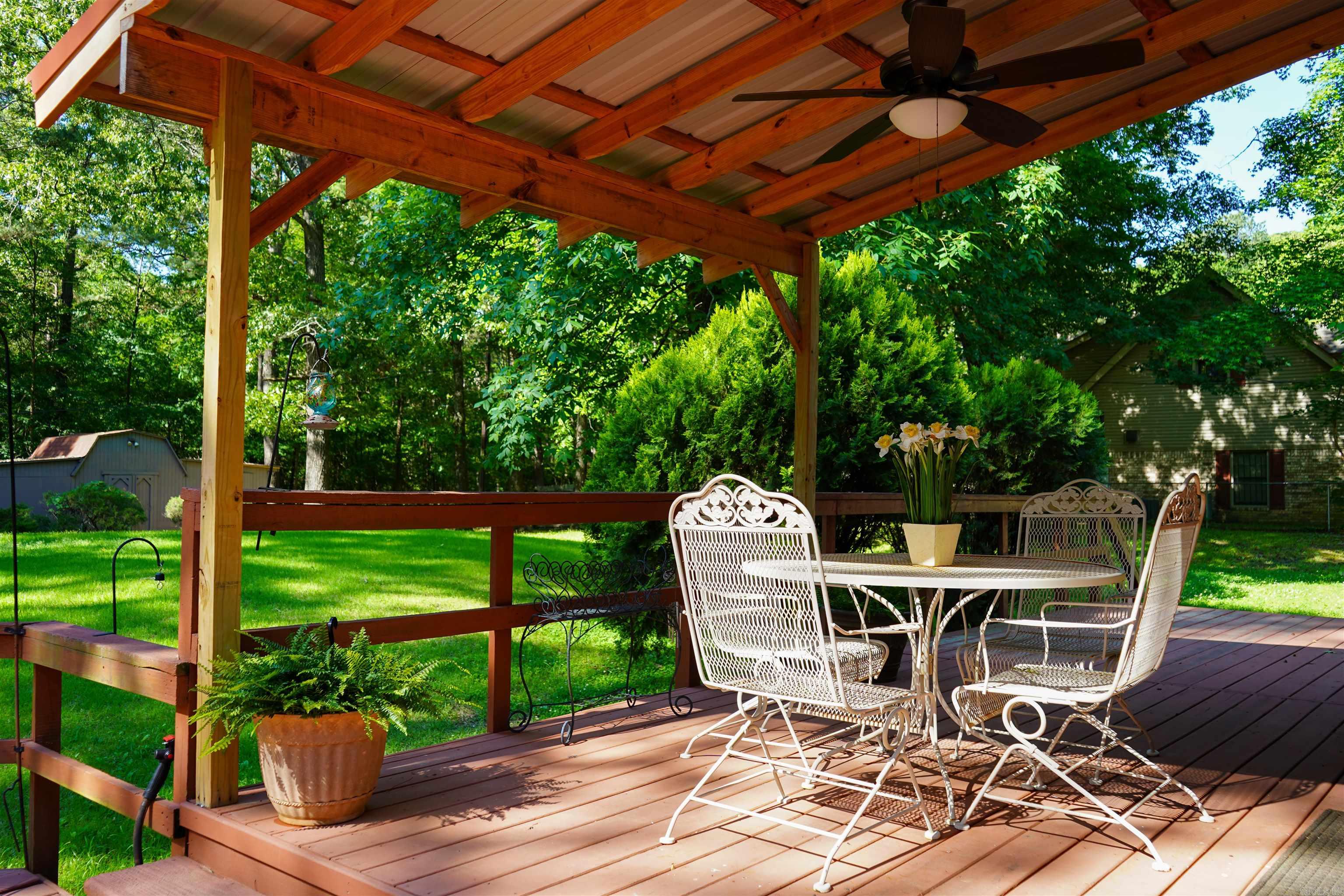 8901 Dawn Drive Property Photo 37