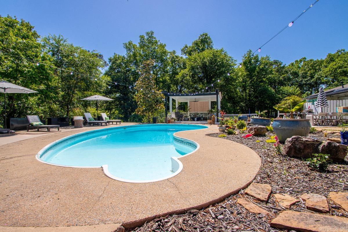 16325 Pride Valley Rd Property Photo 6