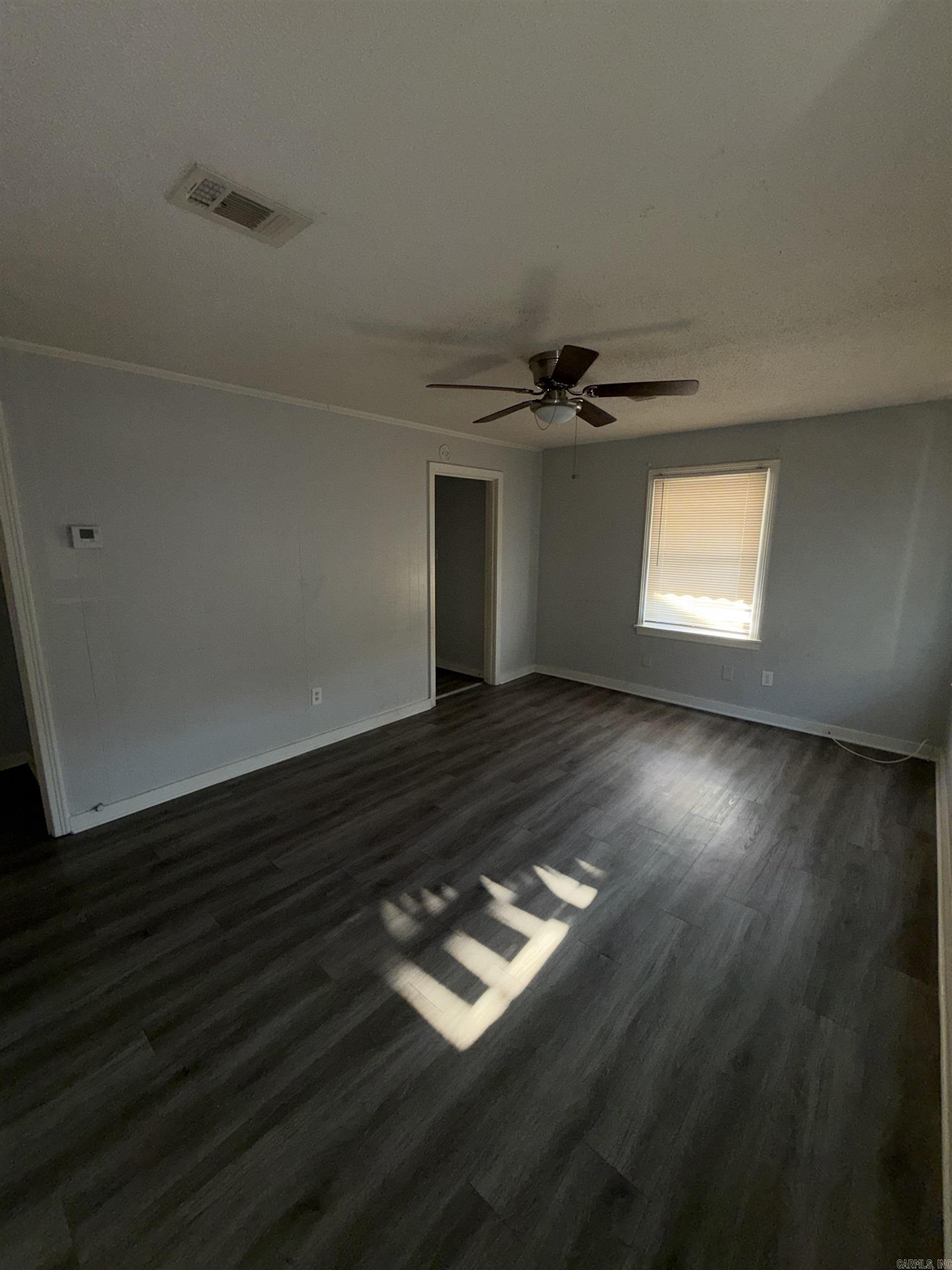 1518 W 35th Street Property Photo 7