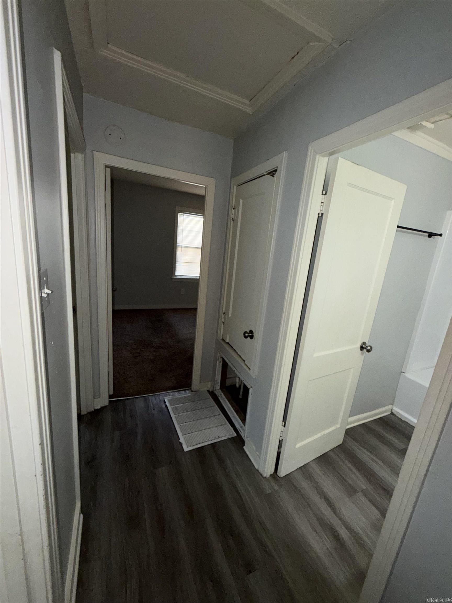 1518 W 35th Street Property Photo 17