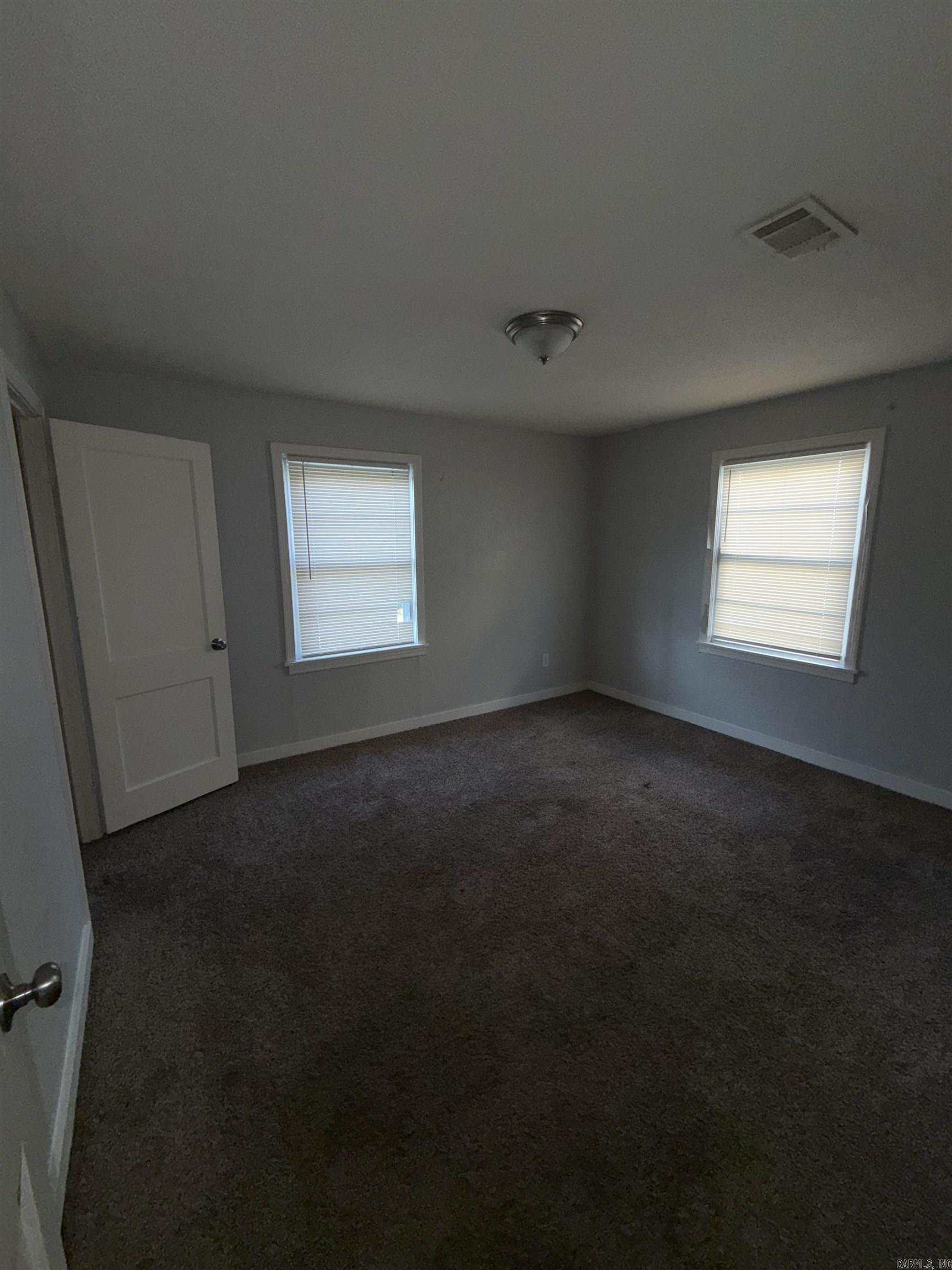 1518 W 35th Street Property Photo 22