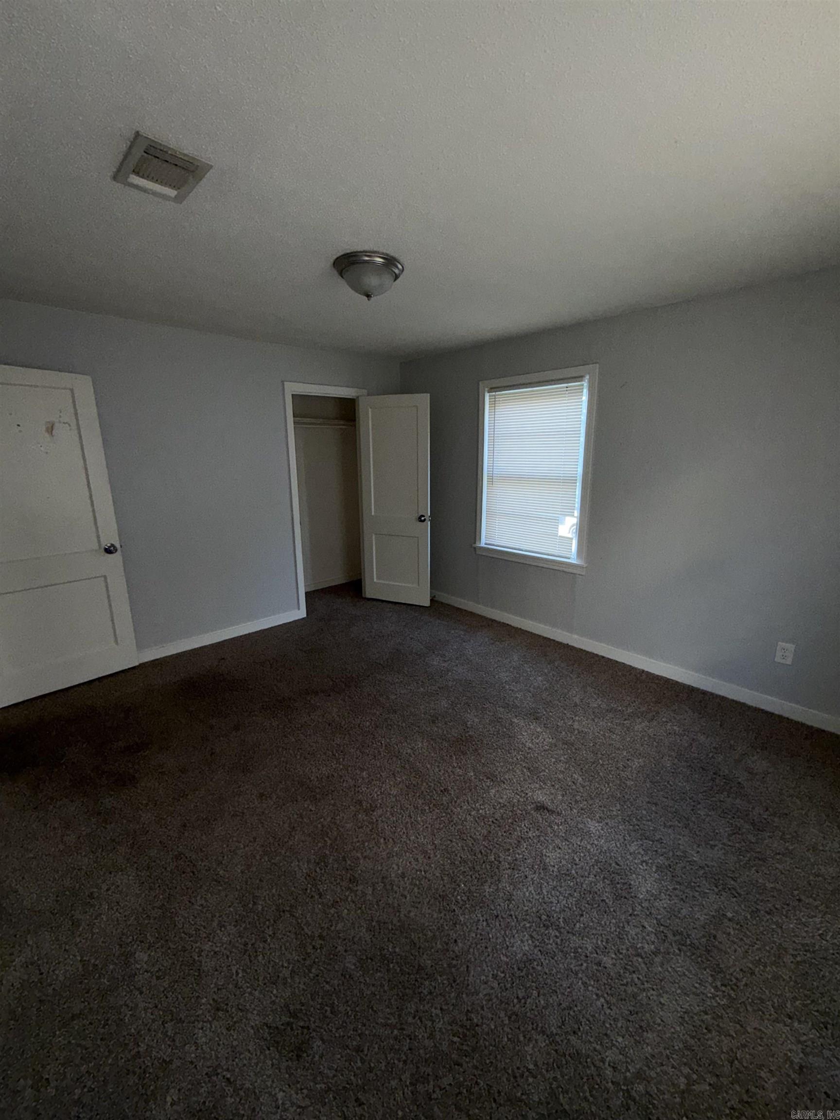 1518 W 35th Street Property Photo 23
